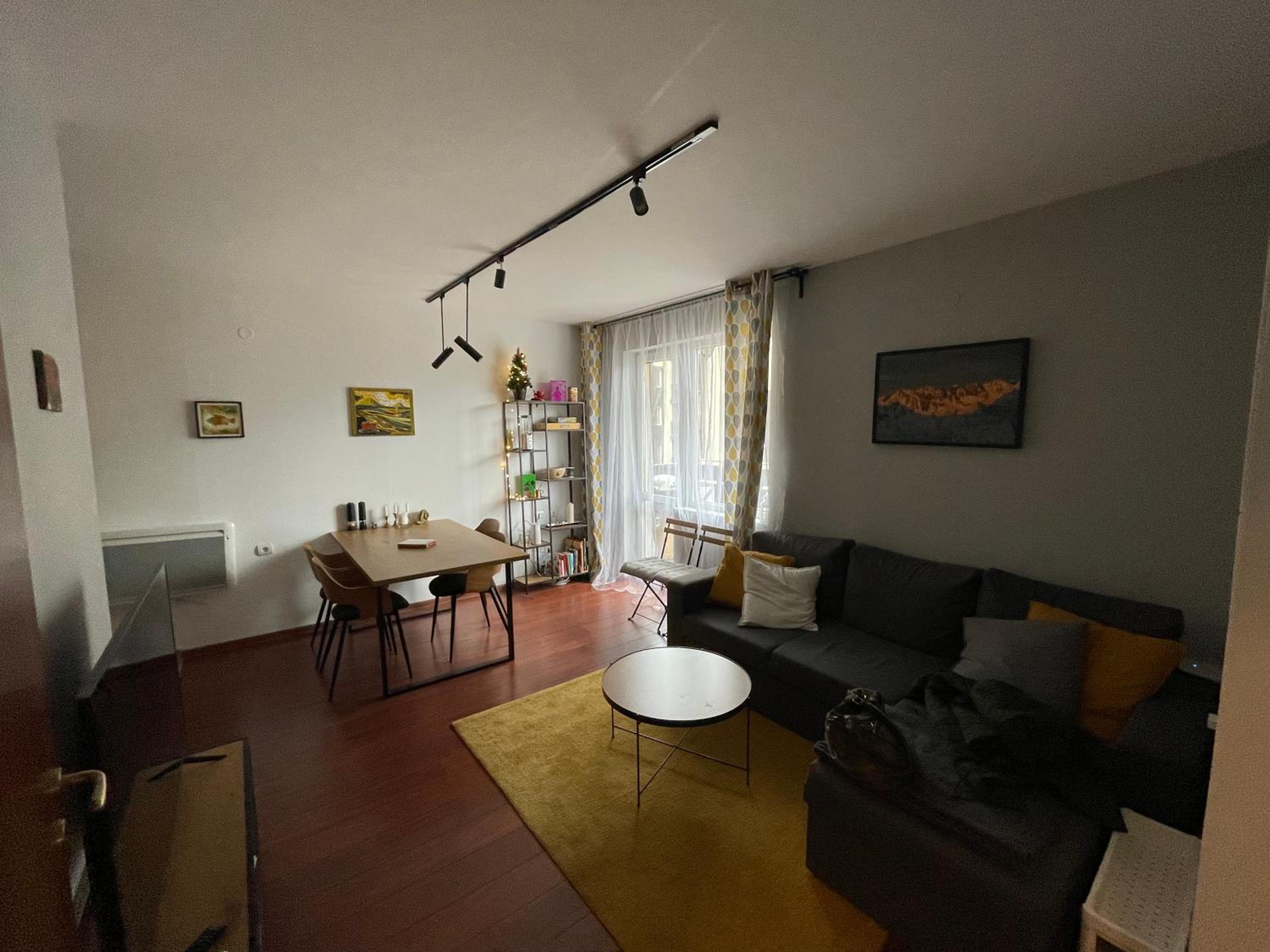 Lovely 2-bedroom serviced apartment with SPA view 5