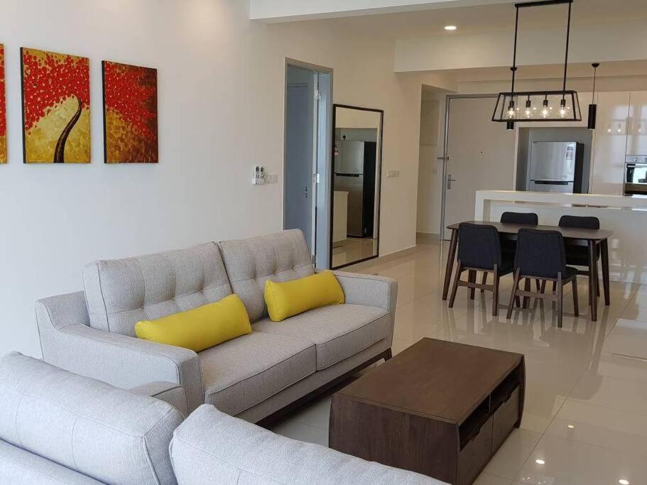 Jazz 313 Cosy 2-Bedroom Suite with Pool & Seaview photo 4