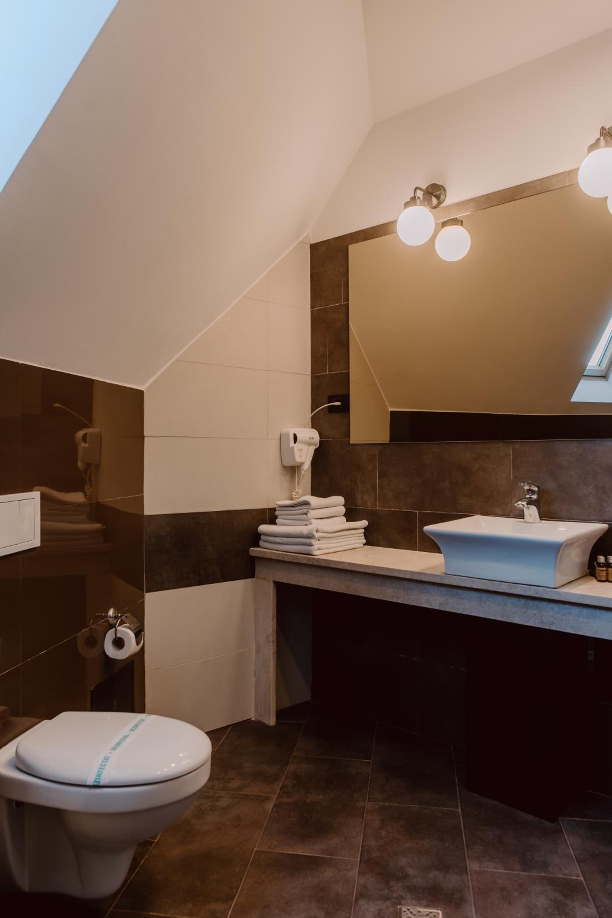 Photo 152