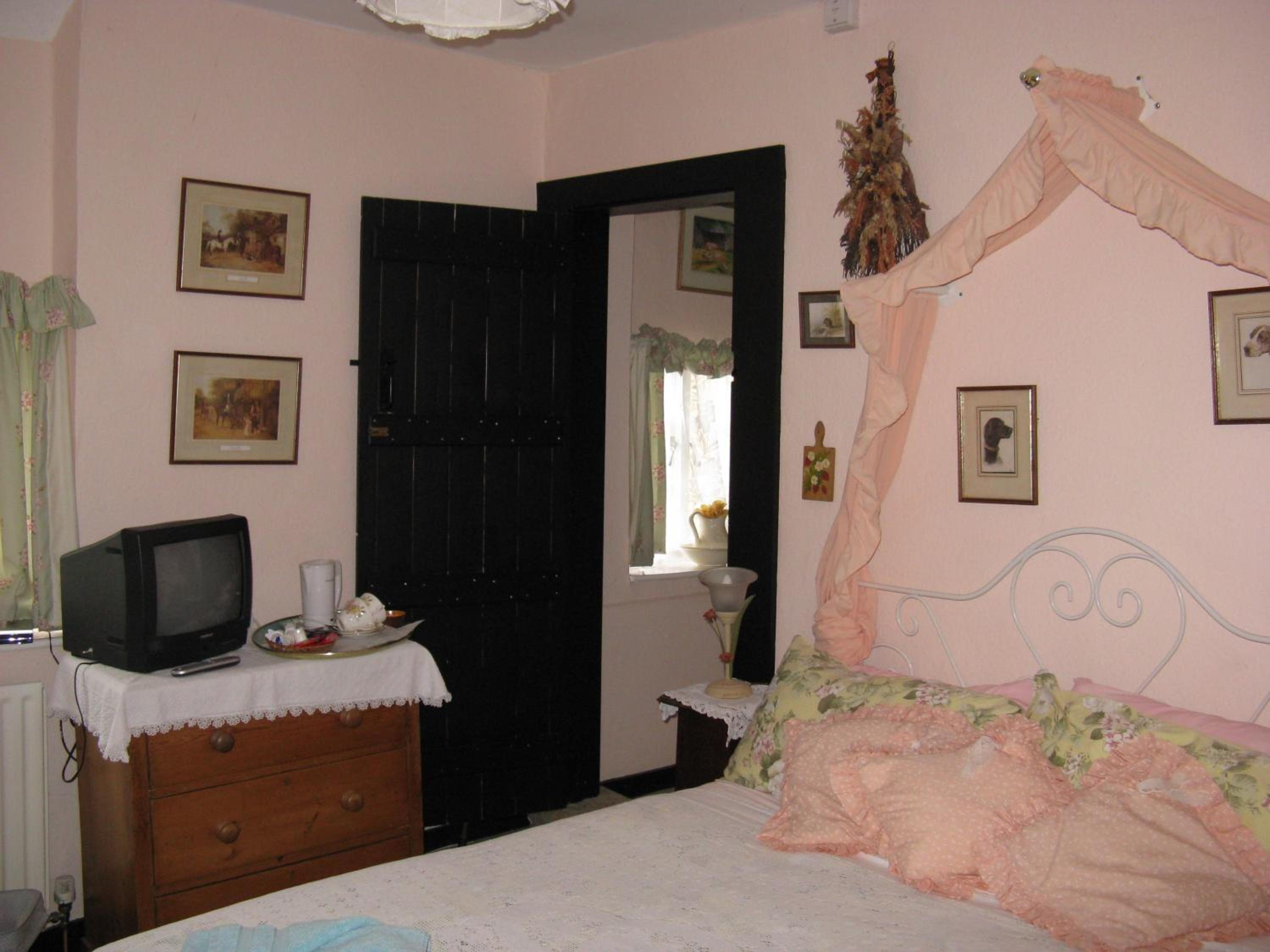 East Farm House B&B