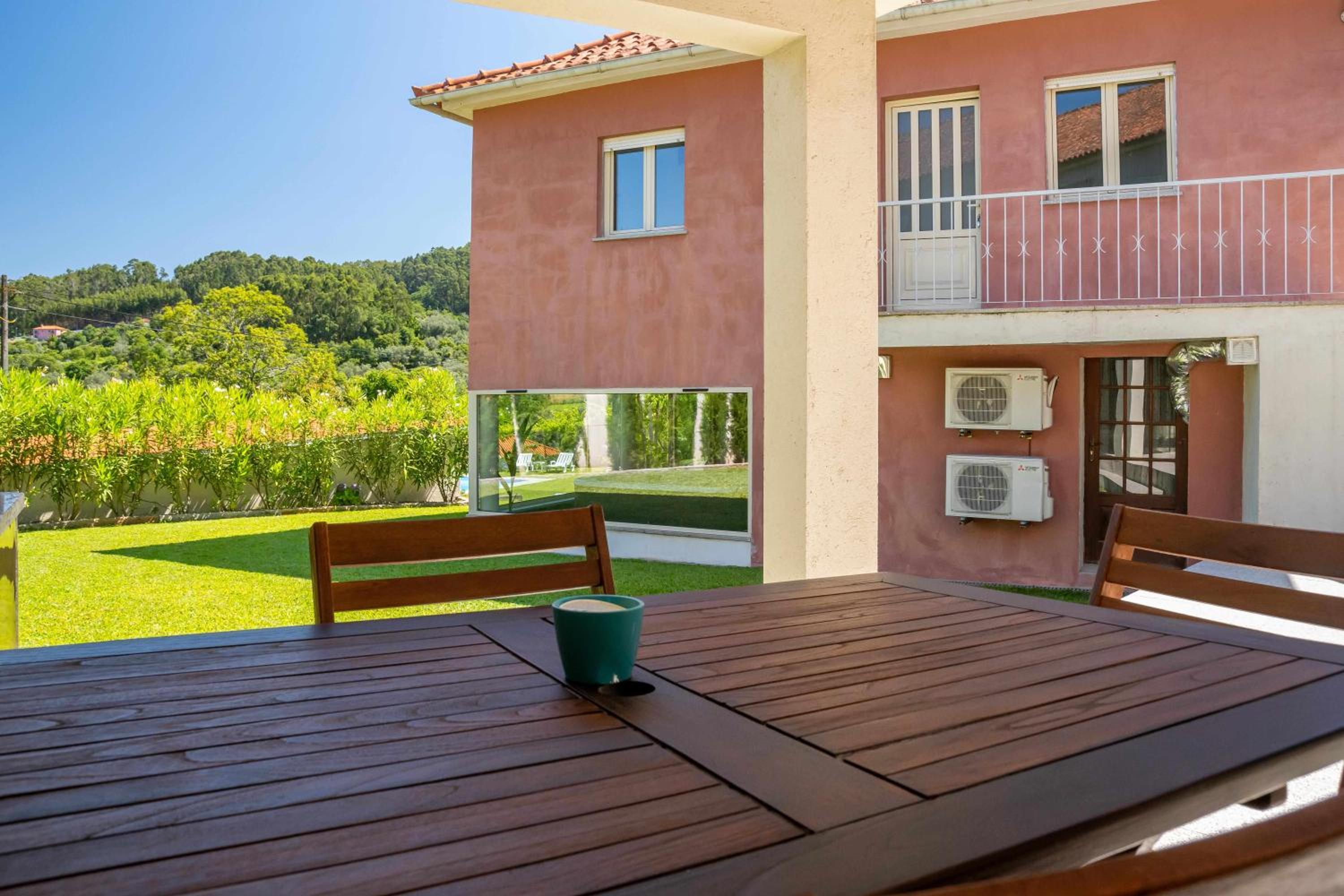 Hotel Casa do Cabo Ponte de Lima - Image 1