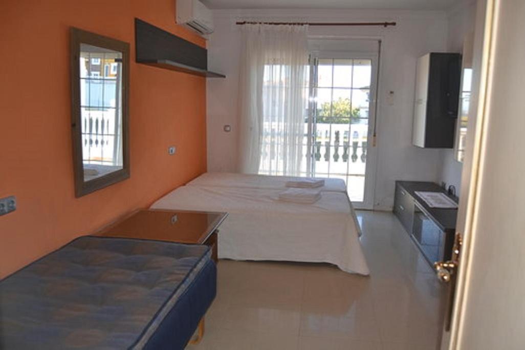 MIJAS-FUENGIROLA VILLA