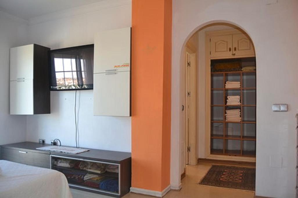 MIJAS-FUENGIROLA VILLA