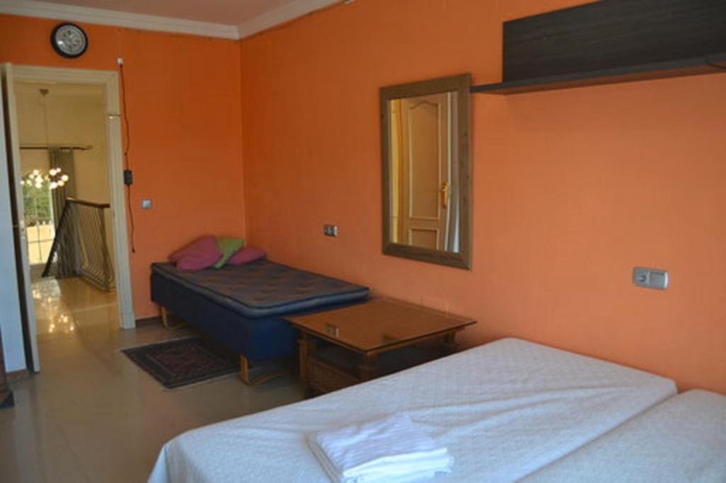MIJAS-FUENGIROLA VILLA