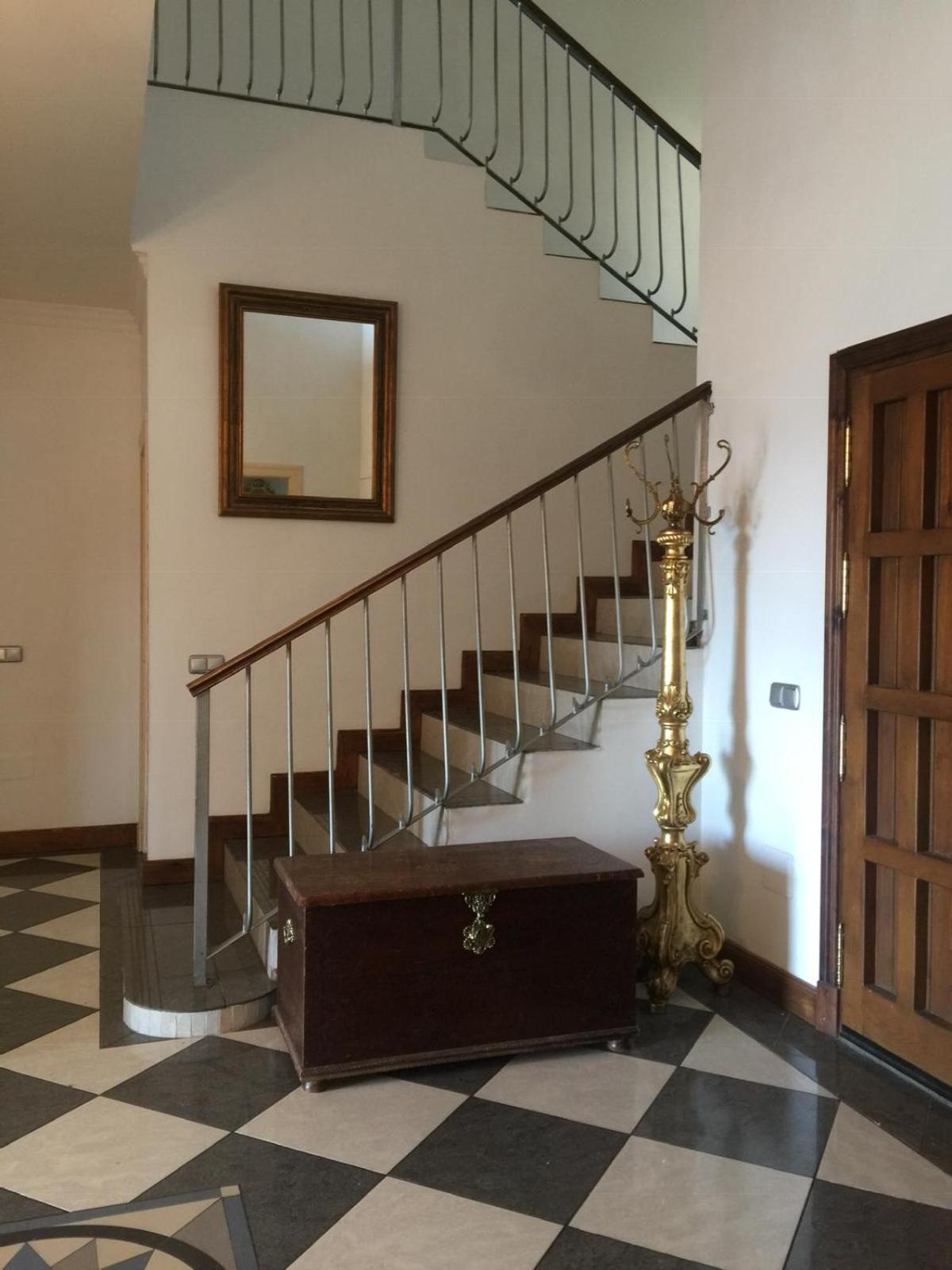 MIJAS-FUENGIROLA VILLA