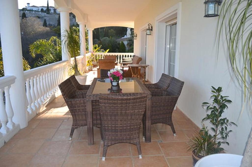 MIJAS-FUENGIROLA VILLA