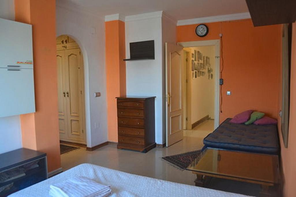 MIJAS-FUENGIROLA VILLA