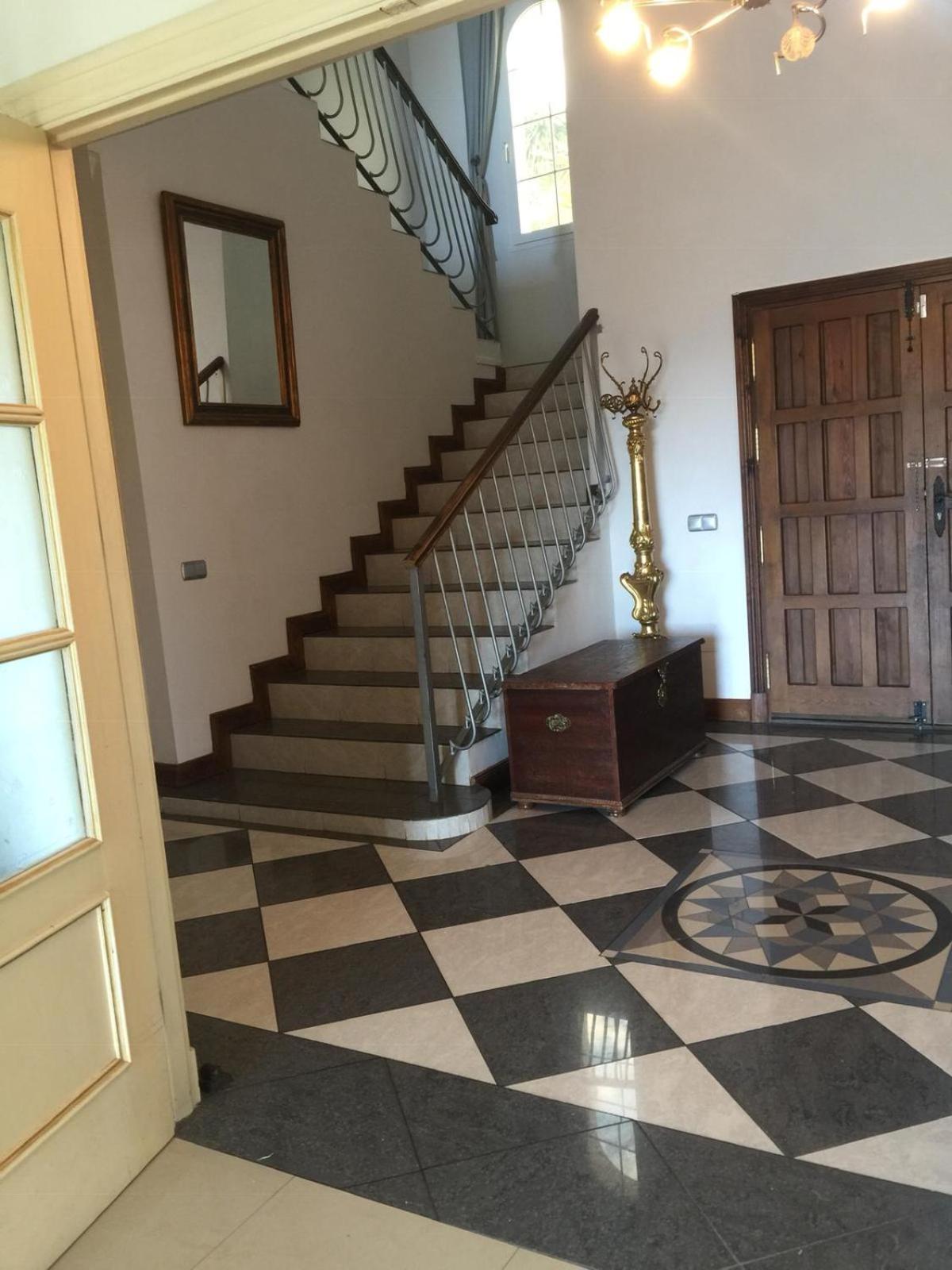 MIJAS-FUENGIROLA VILLA