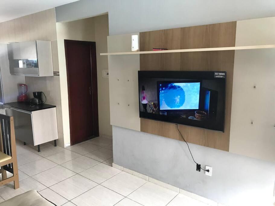 Casa com piscina, wifi e churrasqueira em unamar.