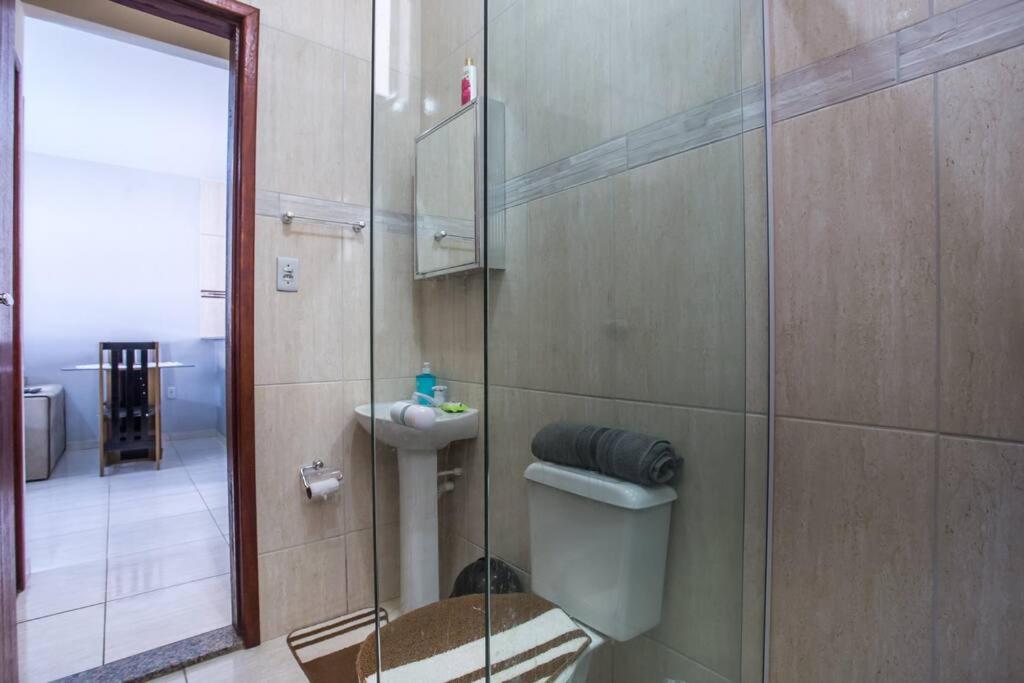 Casa com piscina, wifi e churrasqueira em unamar.