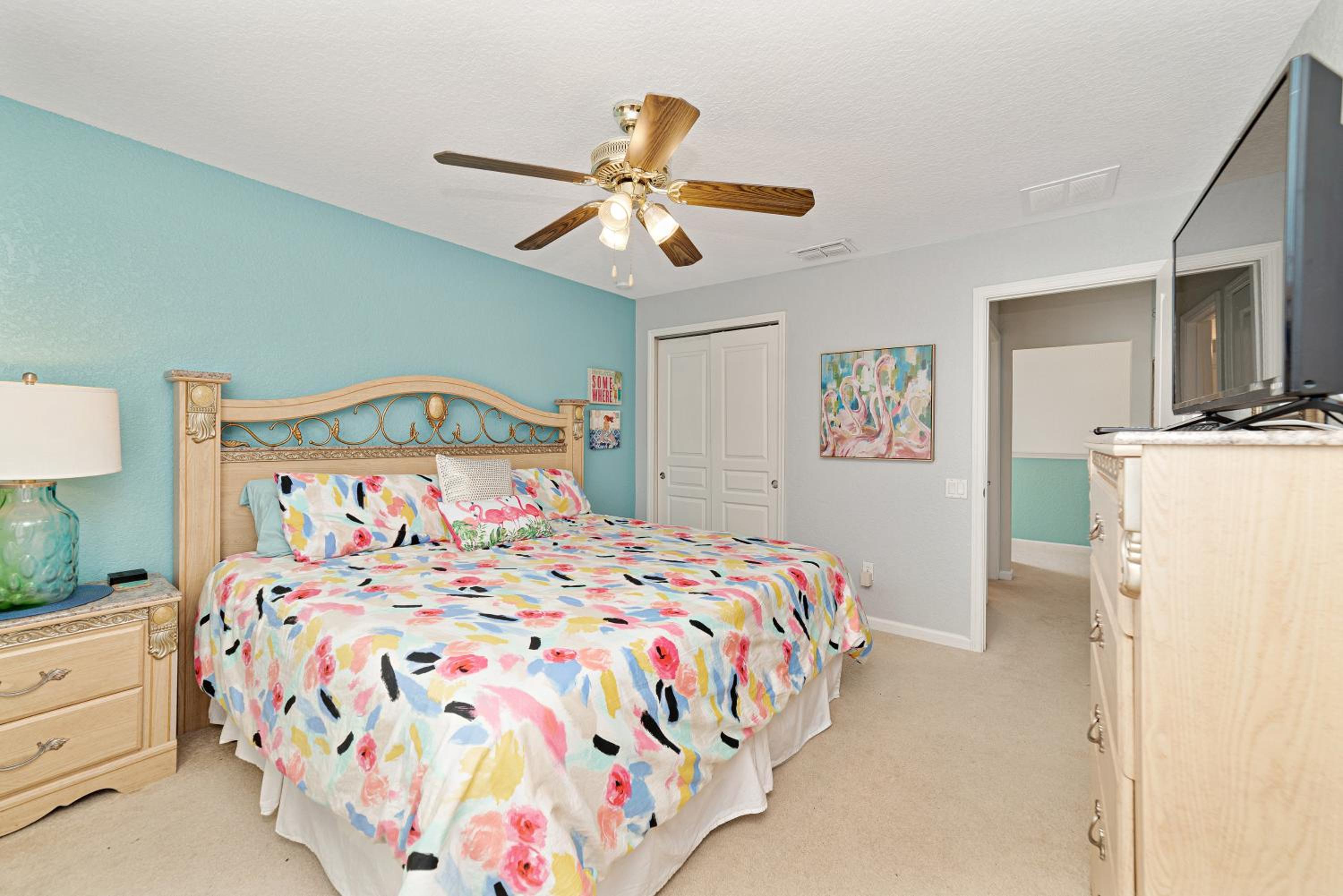 Lilo's Paradise in Windsor Hills