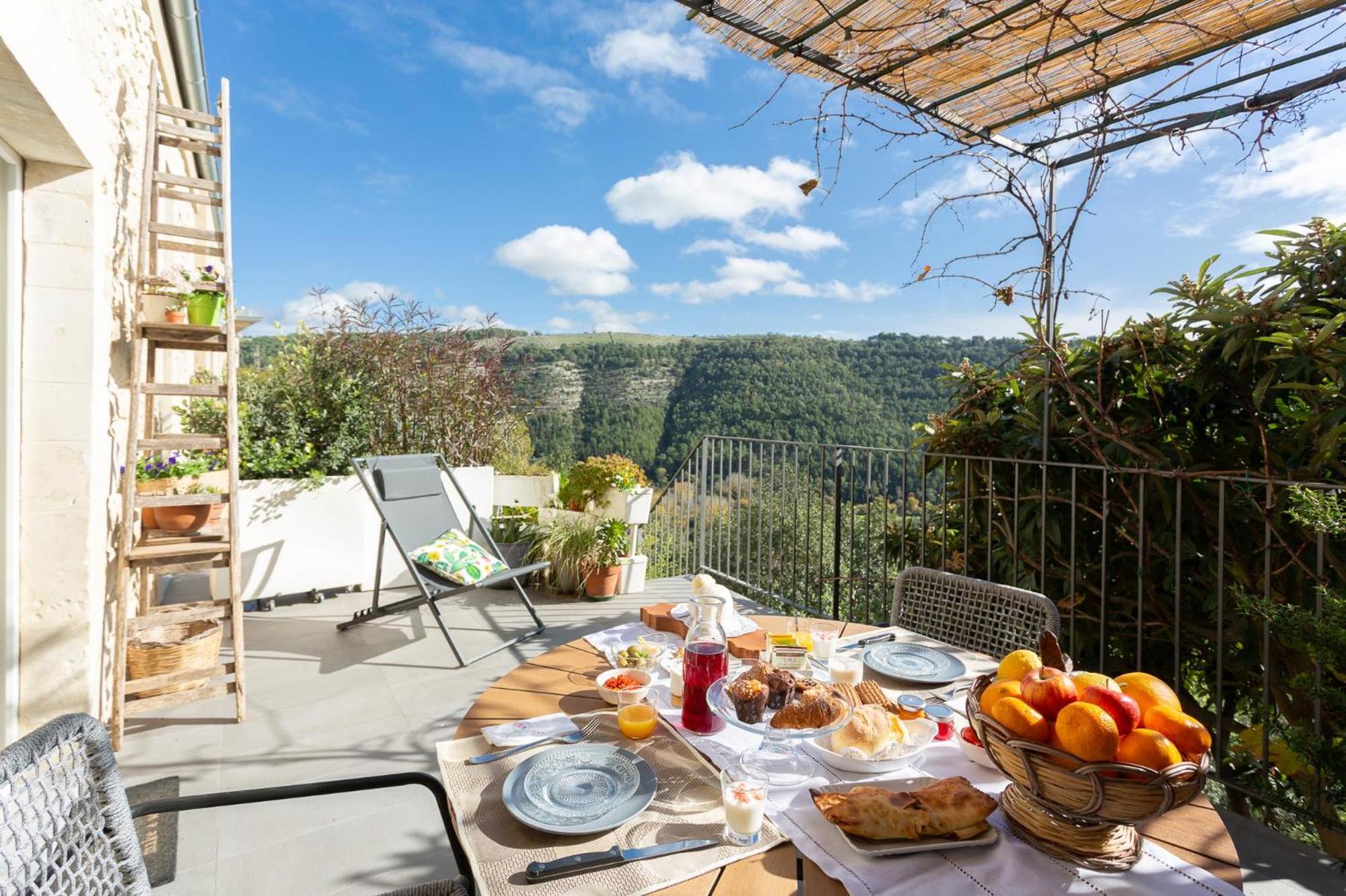 Innesti B&B en Ragusa — balance & terrace