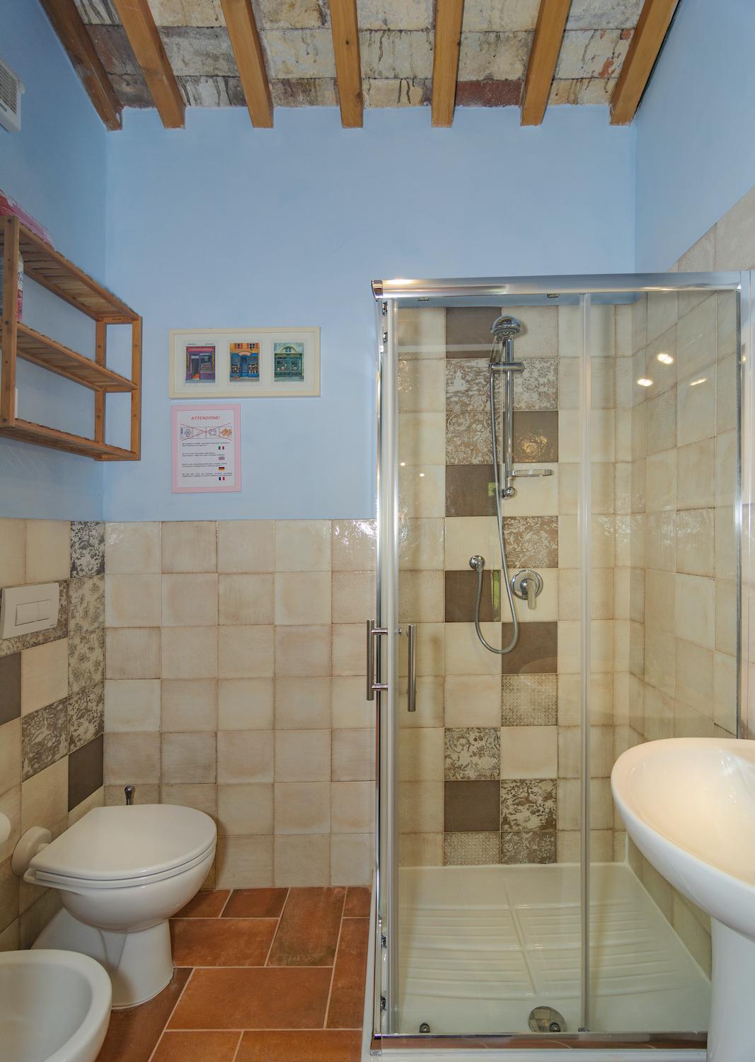 Photo 43