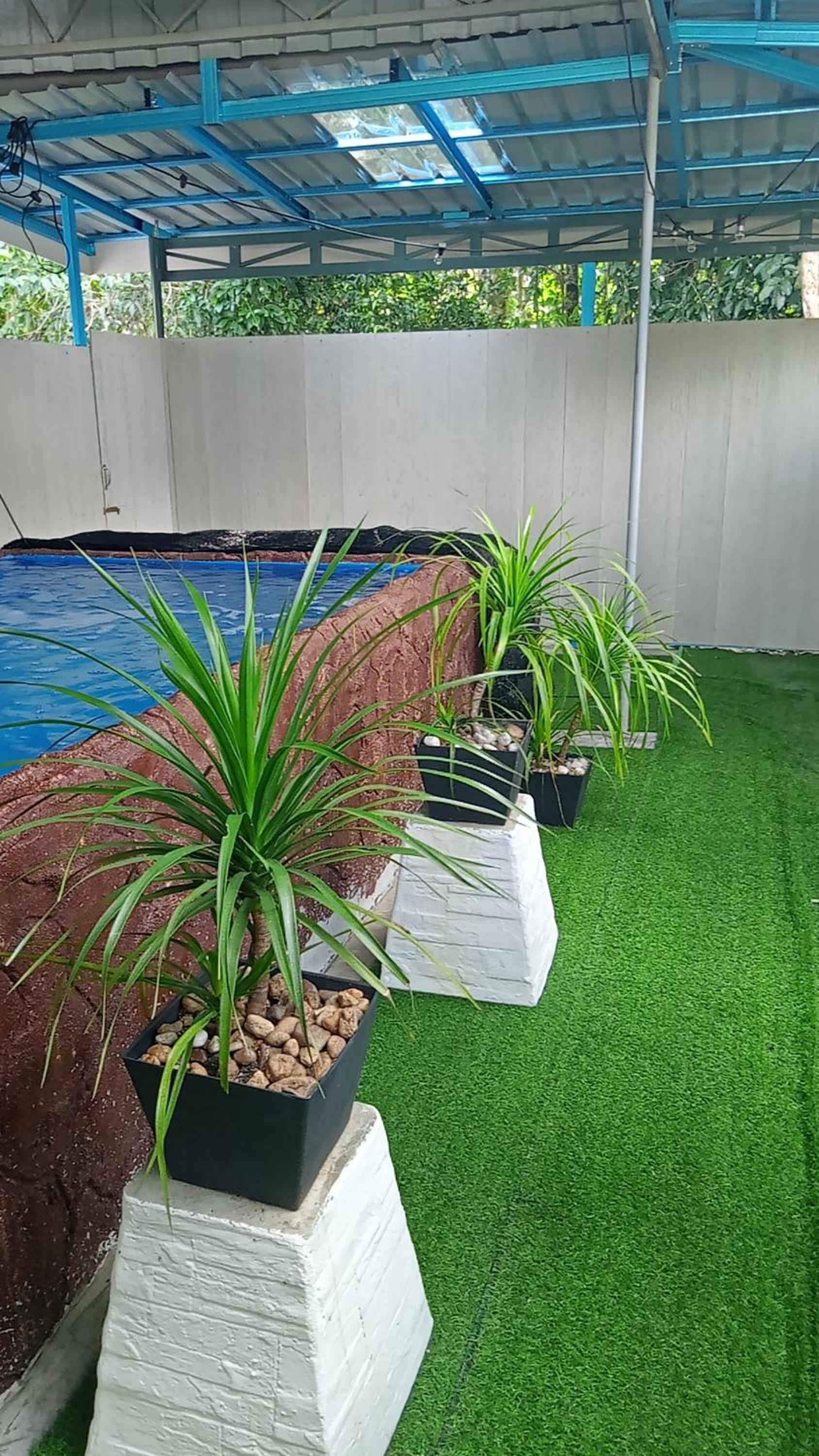 Al-Kautsar 3BR Kid's Pool Aircond & Wi-Fi photo 1