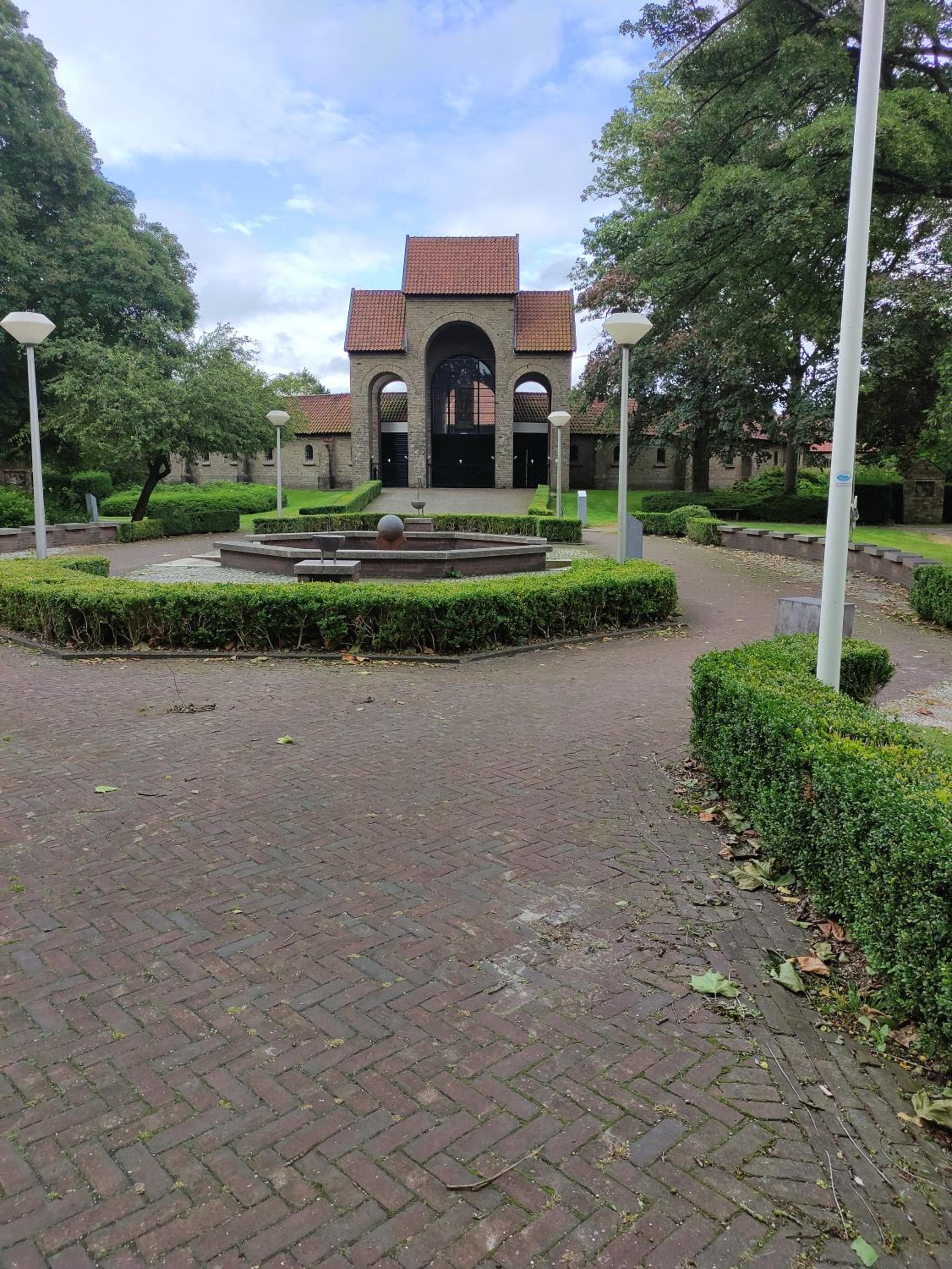 Photo 19