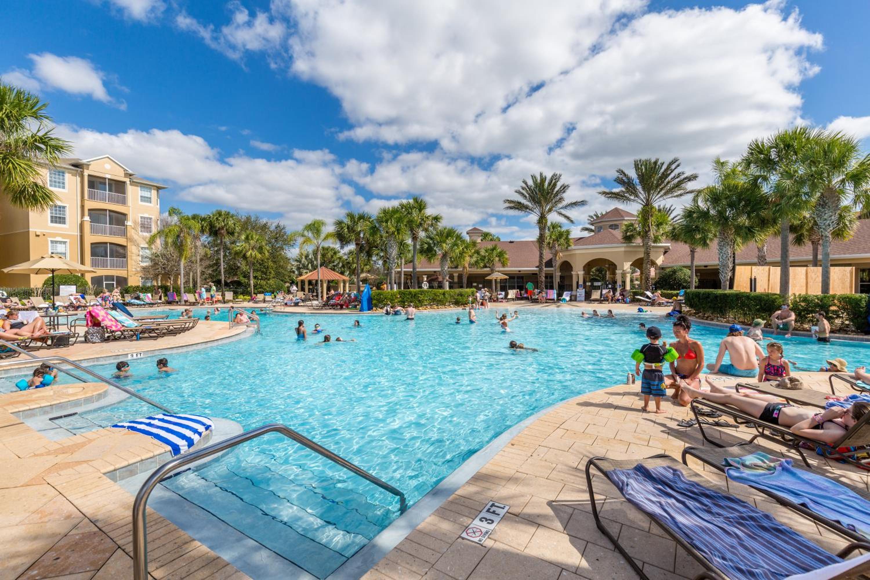 Lilo's Paradise in Windsor Hills