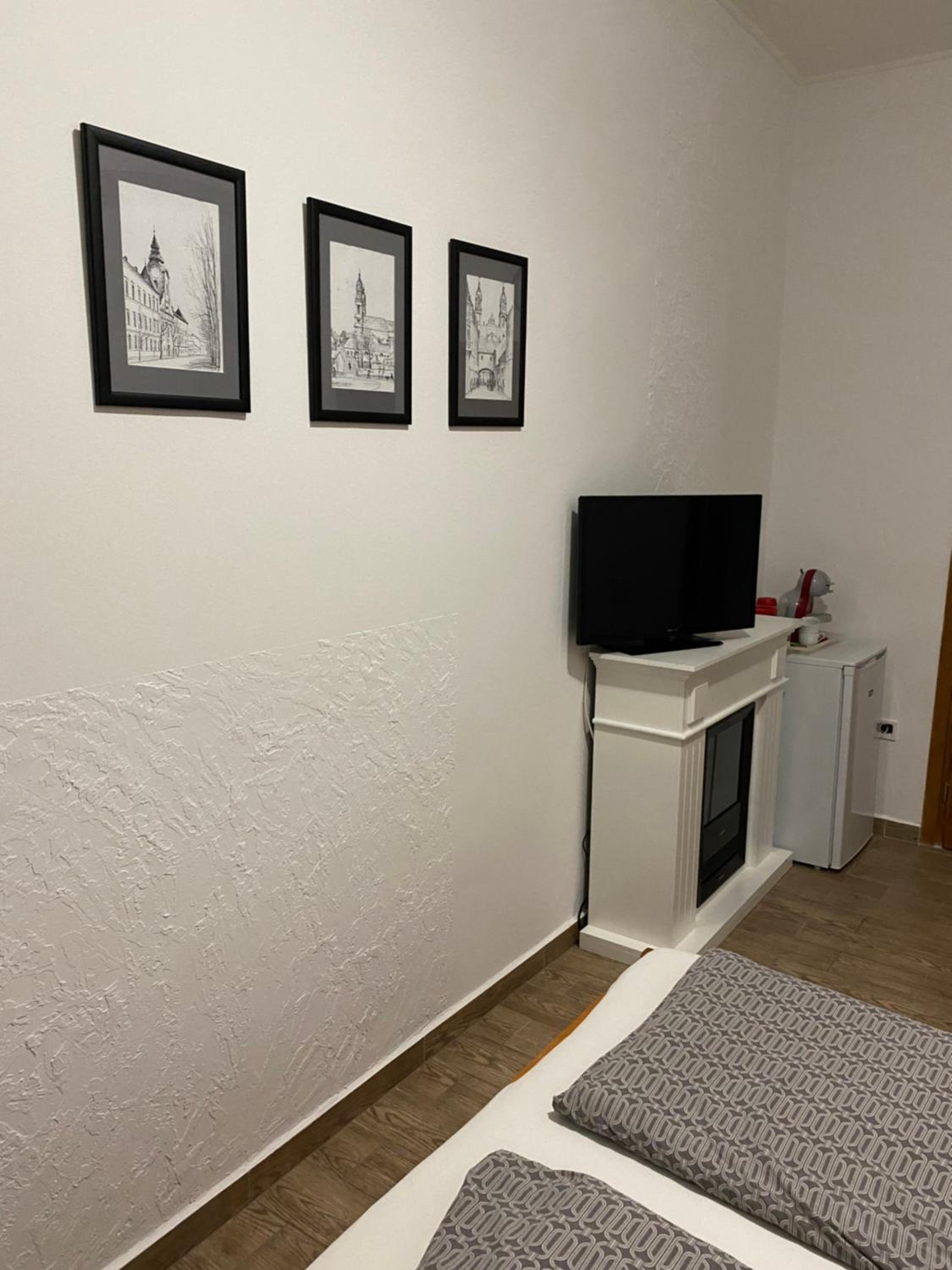Anna Apartman view 4