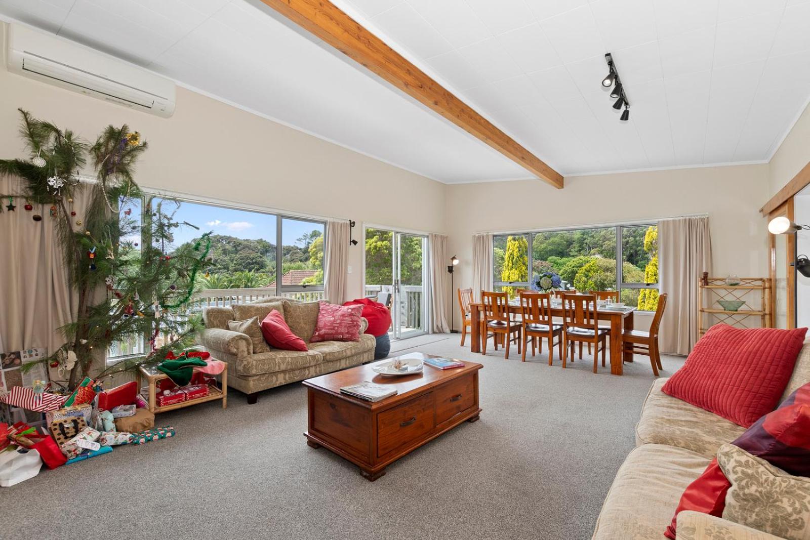 Tahuna Family Escape - Paihia Holiday Home view 3