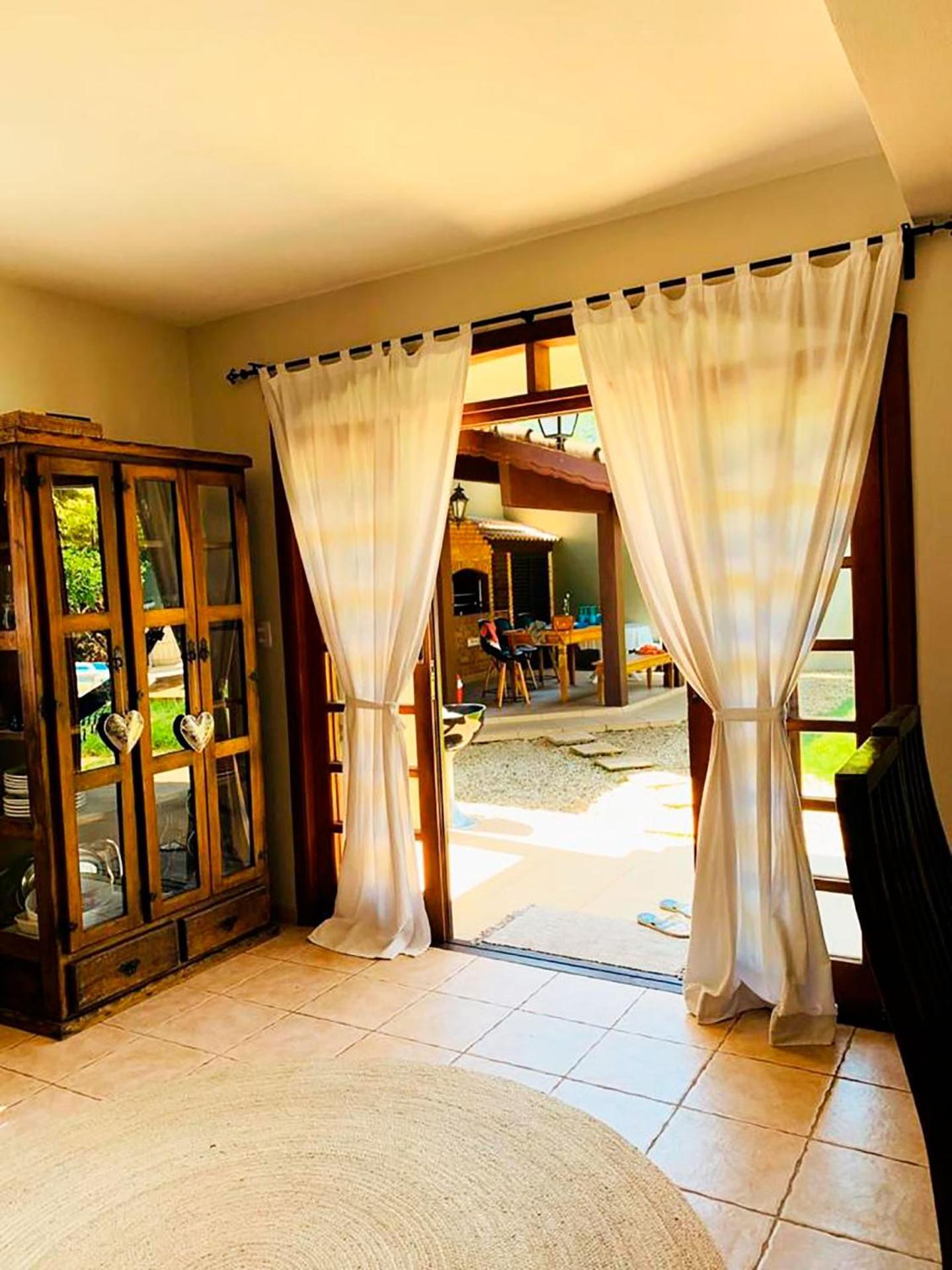 Incrivel casa a 13 min a pe da Praia de Juquehy SP