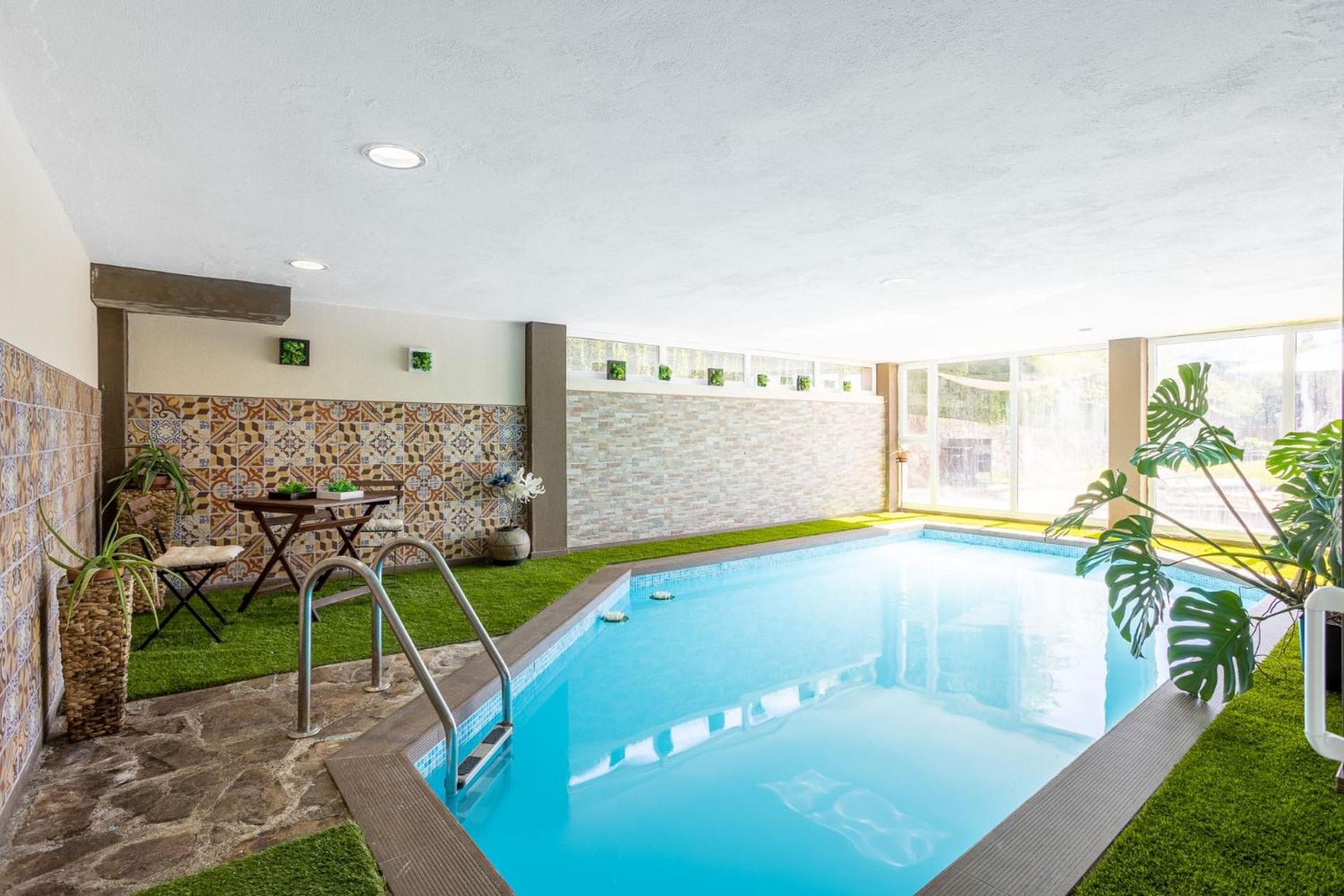 LE LLAR casa con 2 PISCINAS 1 CLIMATIZADA INTERIOR muy cerca de Santiago de Compostela view 2