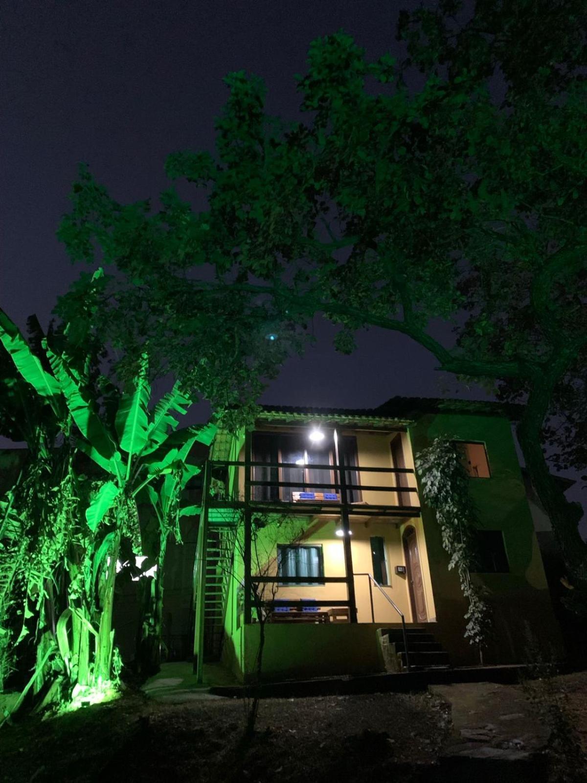 Casa Amarela Cipó Suítes e Cipó Kombi VIP 600m centro Serra do Cipó