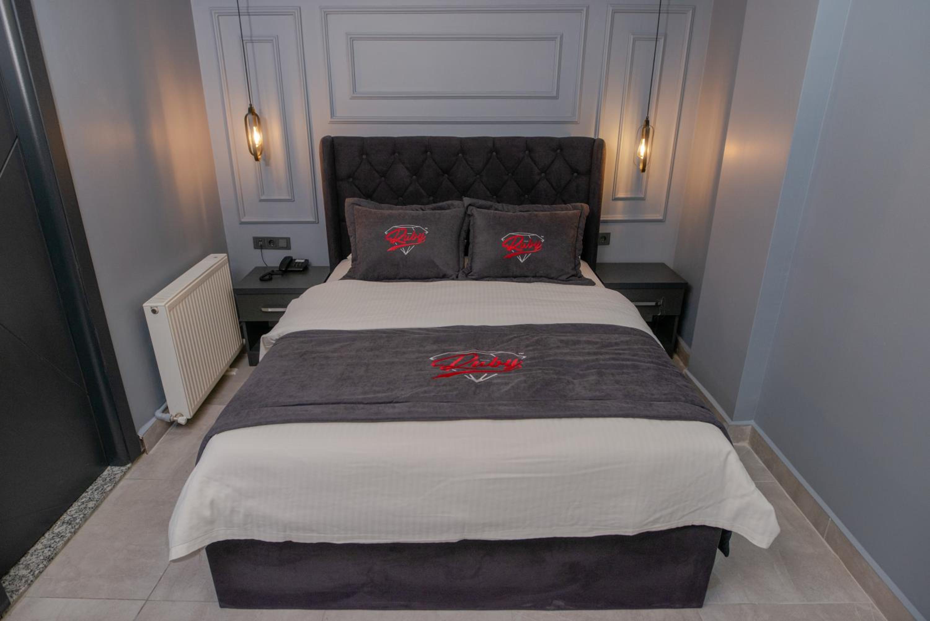 Ruby Hotel en Istanbul — hotel room