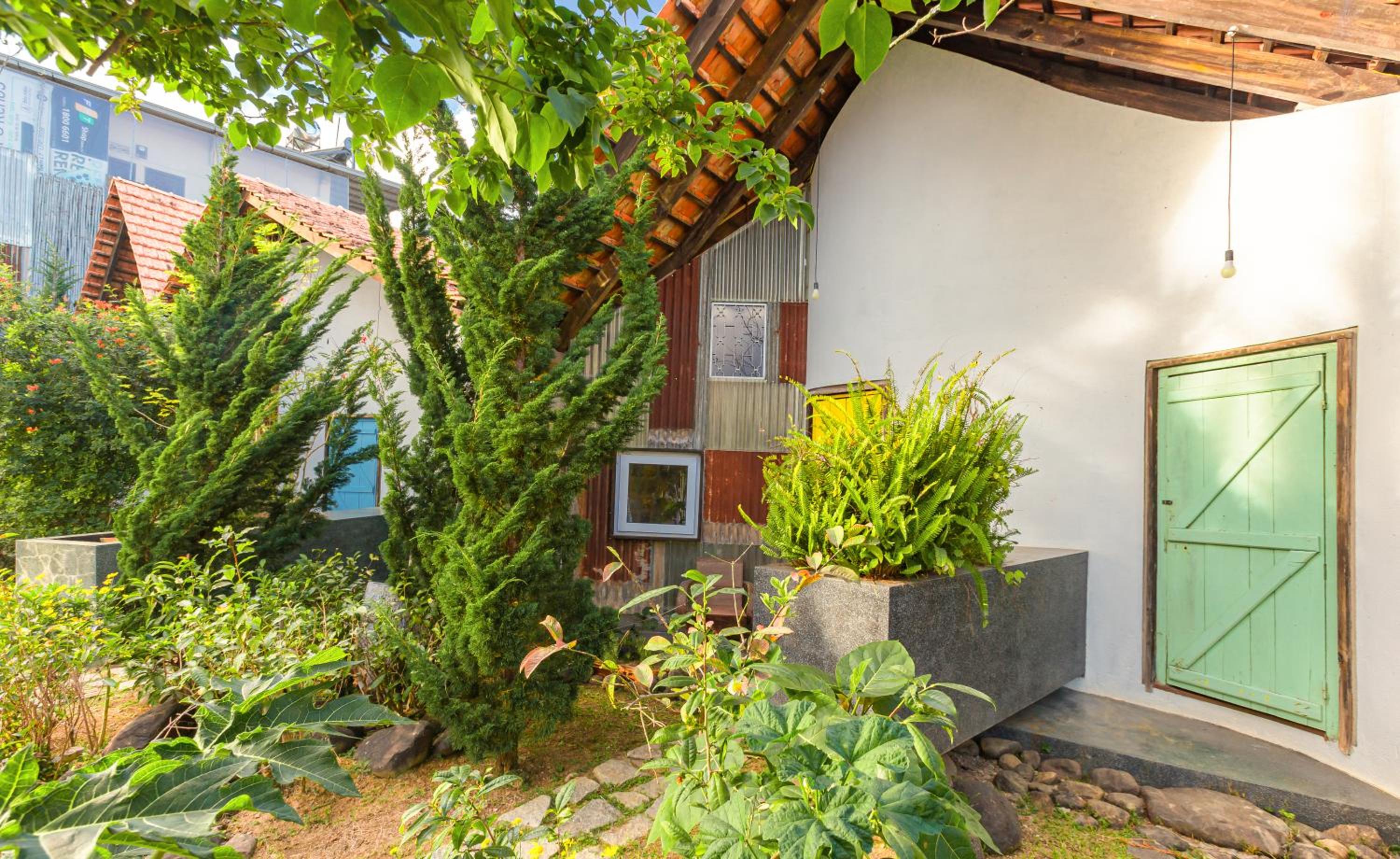 The Kadupul Homecation