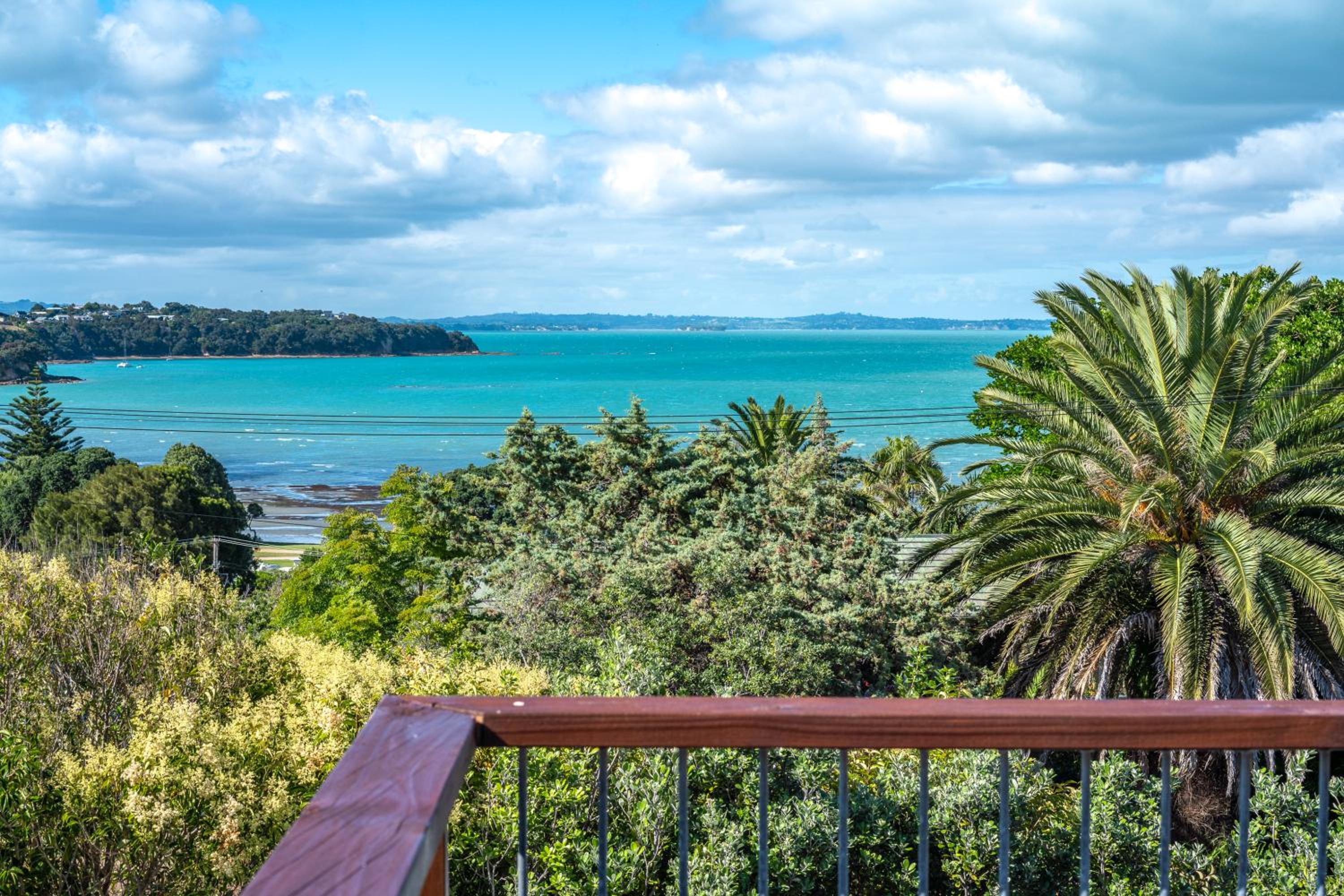 Moana Cottage - Ocean views
