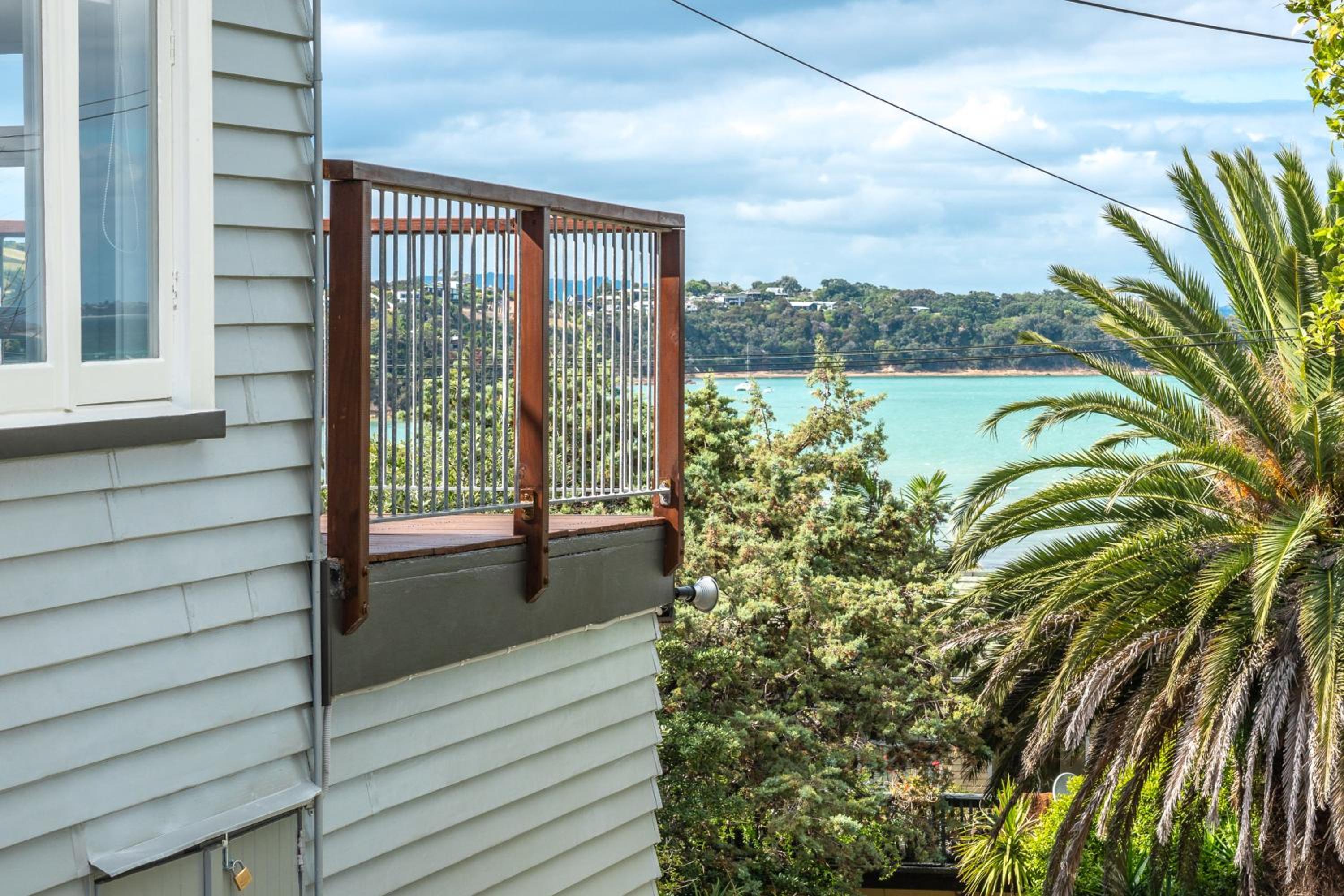Moana Cottage - Ocean views