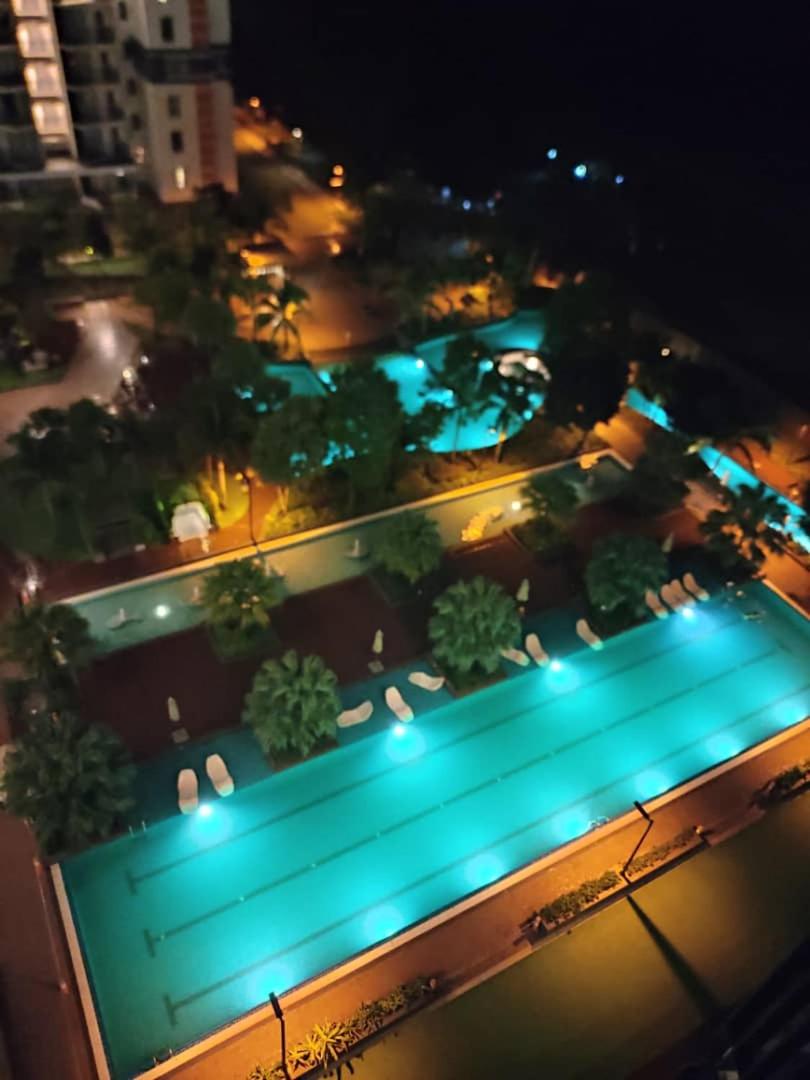 TimurBay Seafront Holiday Pool & Seaview photo 4