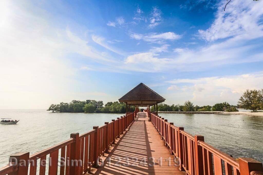 Bayu Beach Resort Apartment Seaview Private Beach