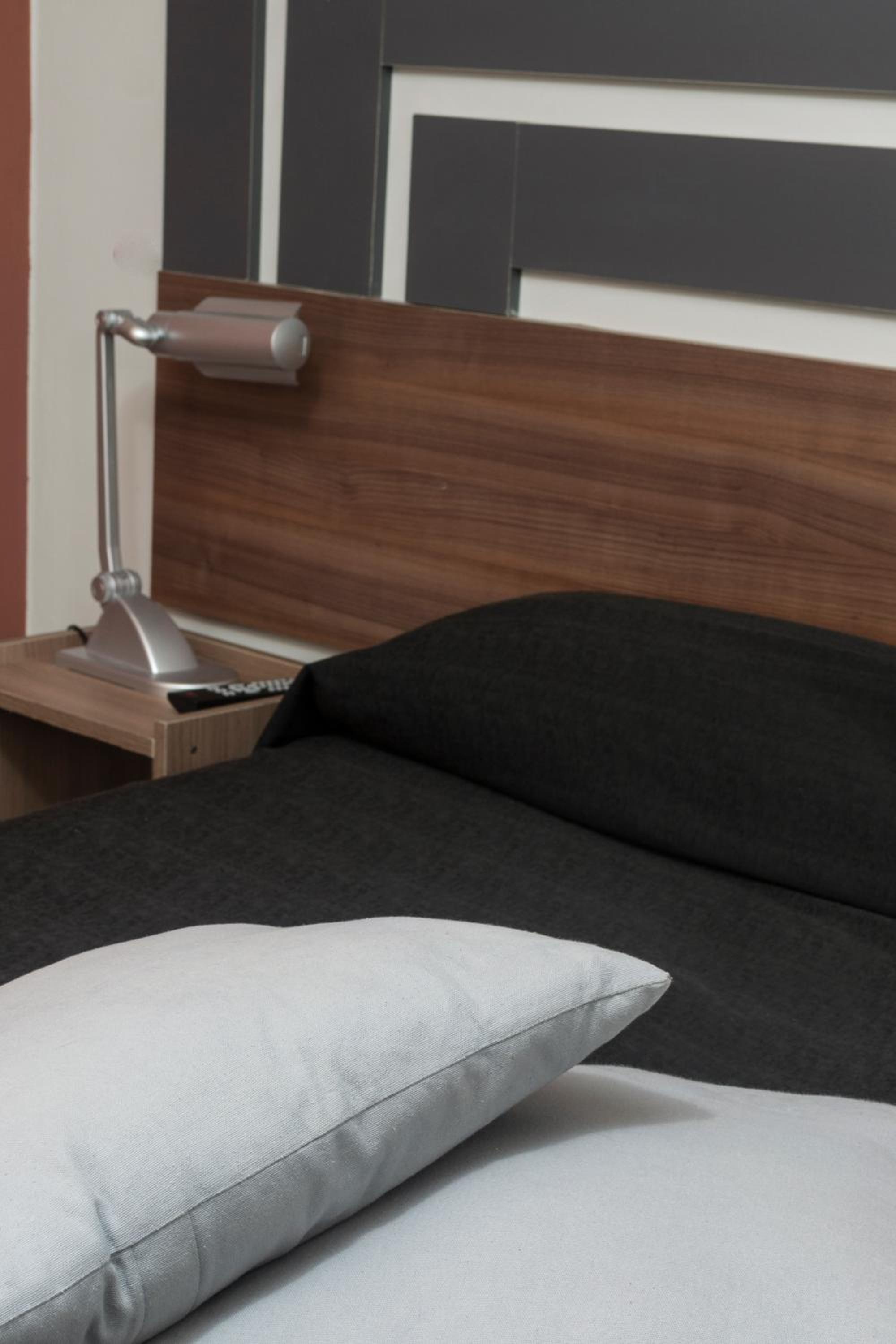 Cañas Suites Urbanas