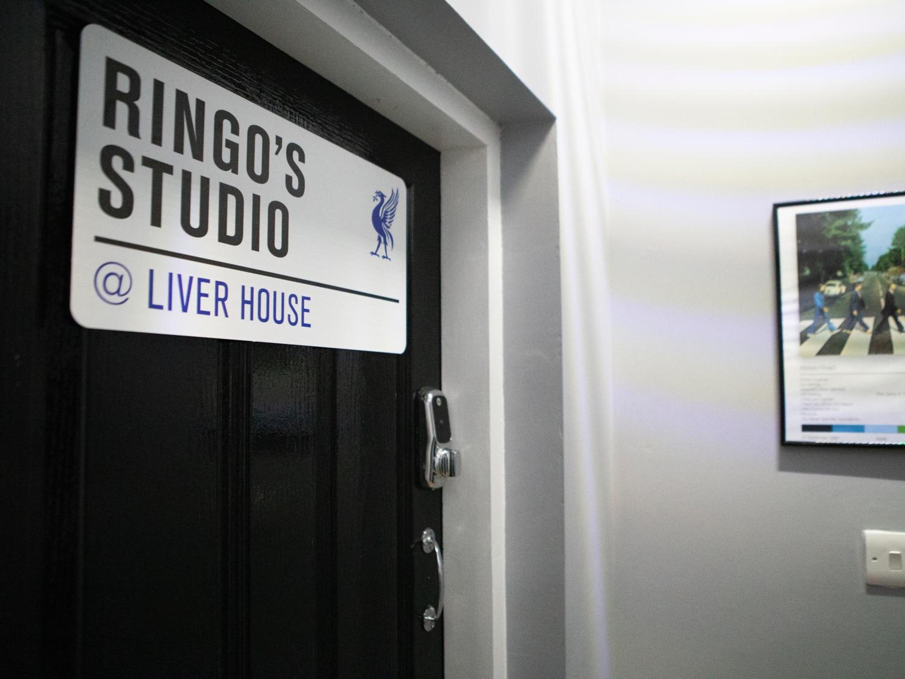 Ringo's Studio @ Liver House view 3