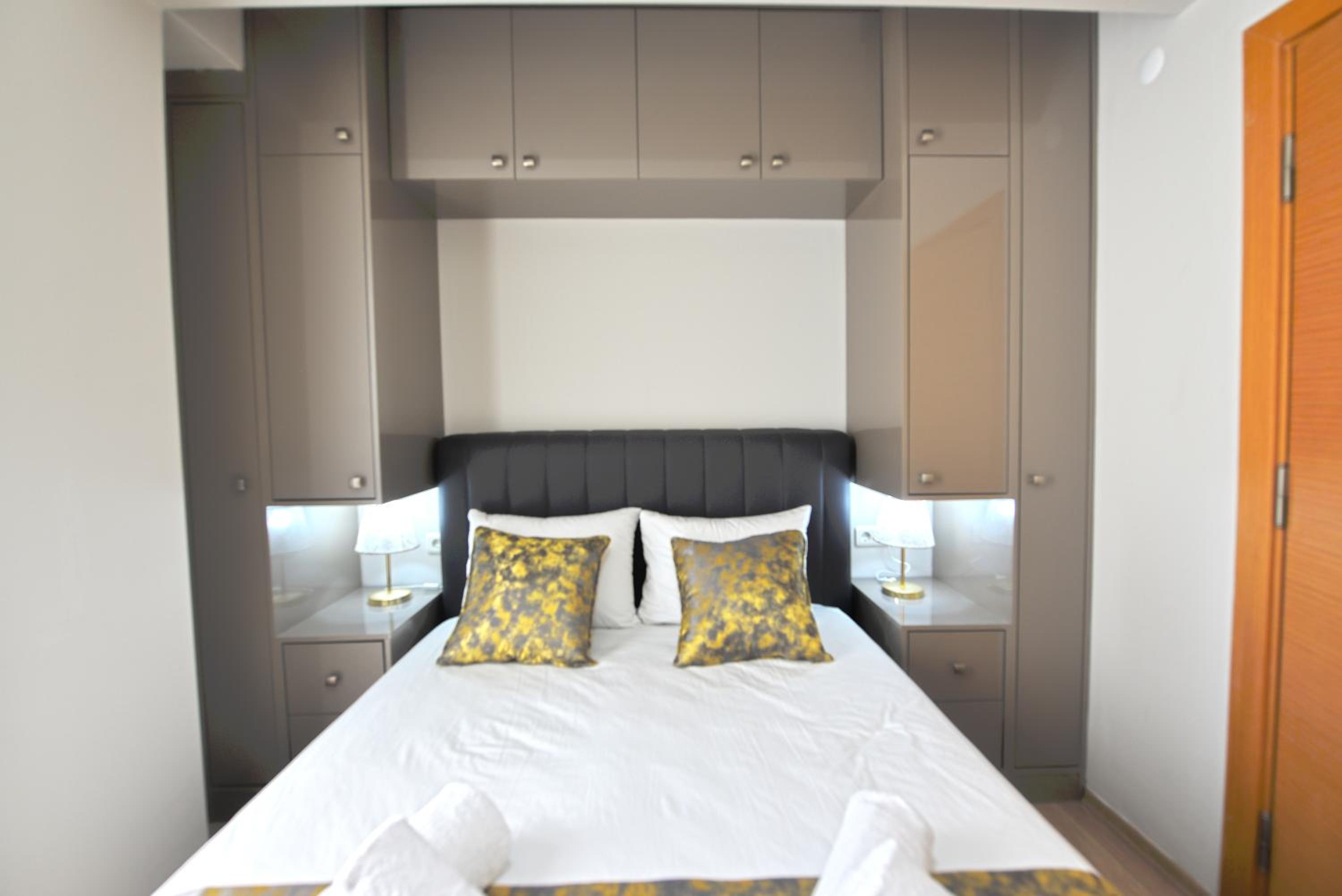 Ozgur City Residence - Image 12