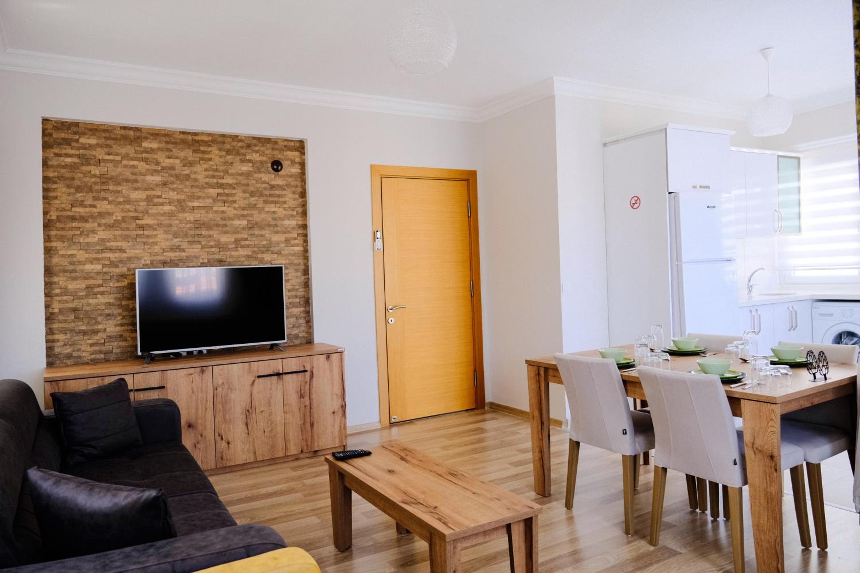 Ozgur City Residence - Image 11