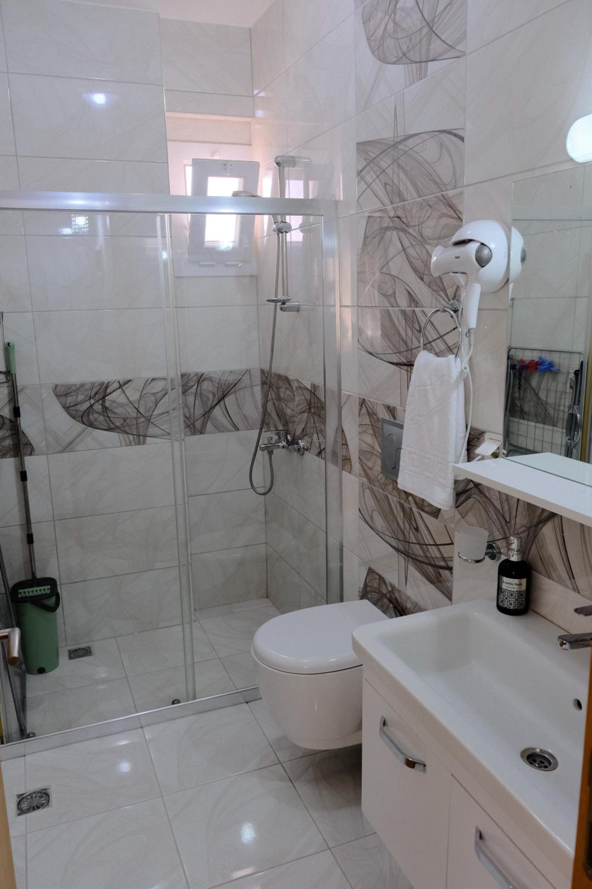 Ozgur City Residence - Image 56