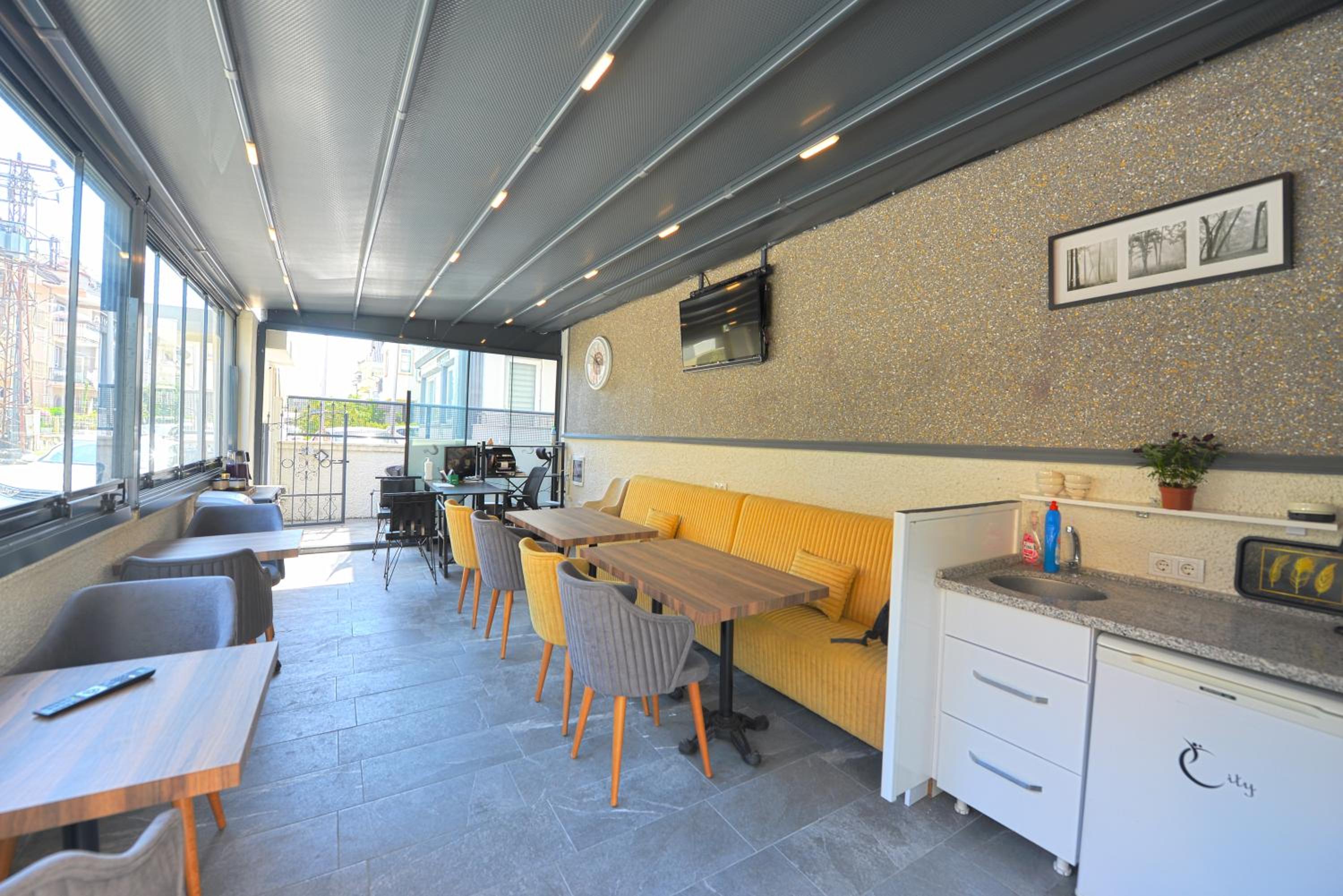 Ozgur City Residence - Image 82