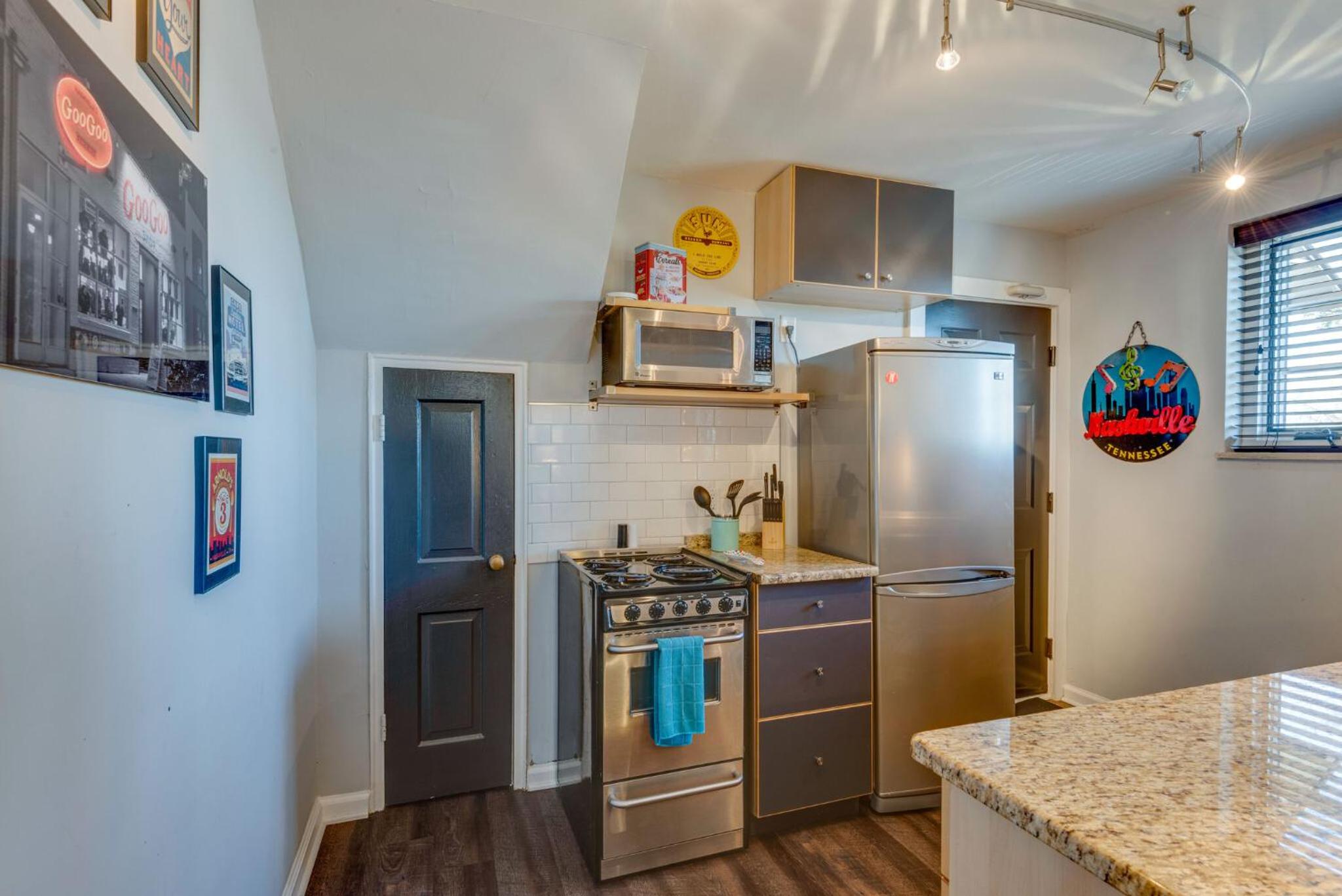 One BR by Vanderbilt Close to Music Row -106 view 4