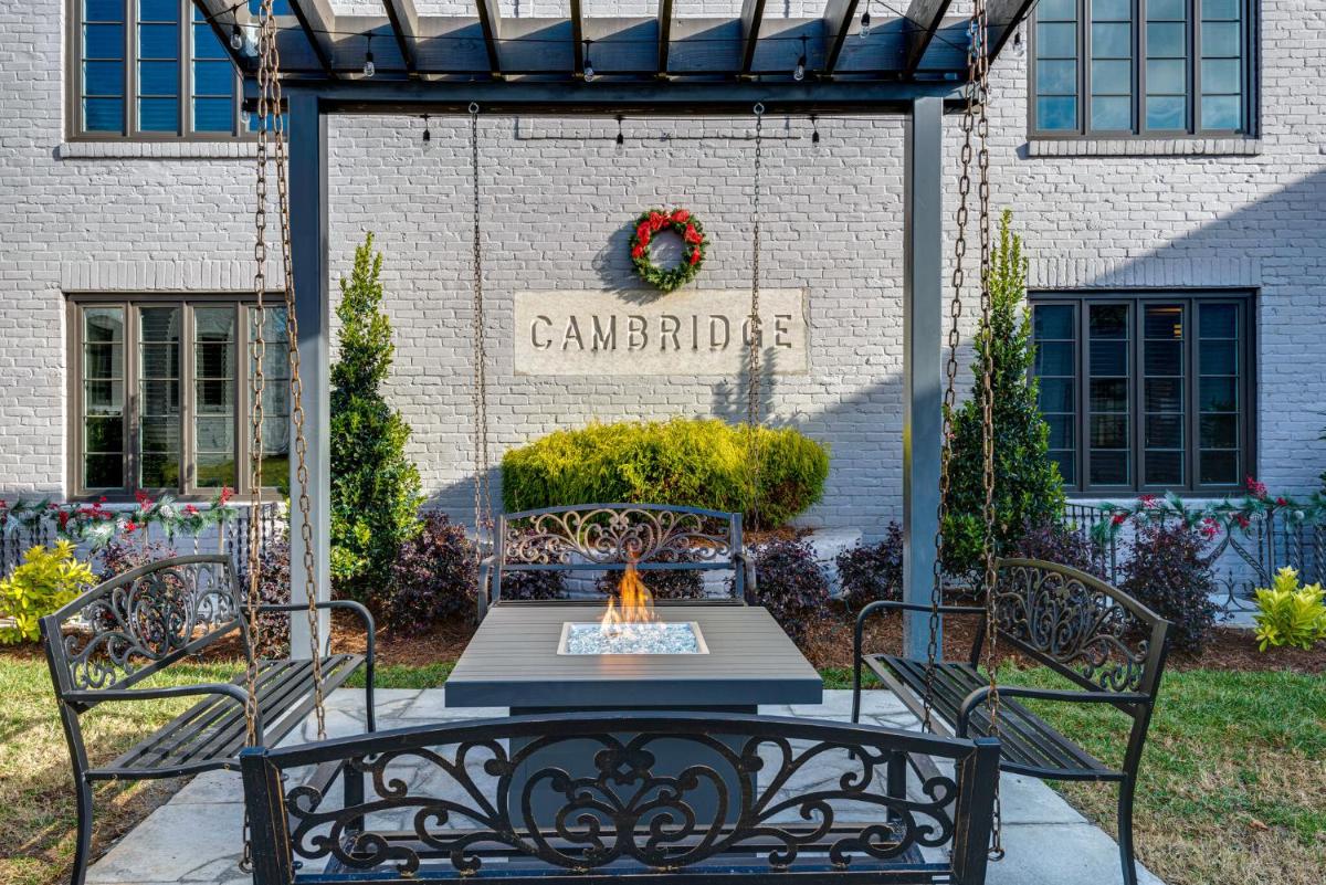 Nashville apartment Centrally Located -301 view 2