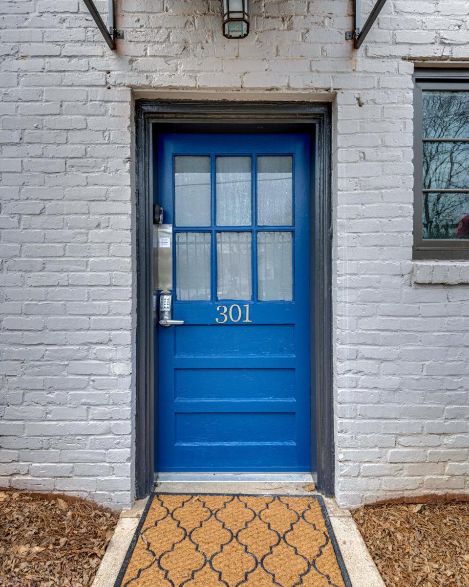 Nashville apartment Centrally Located -301 view 3
