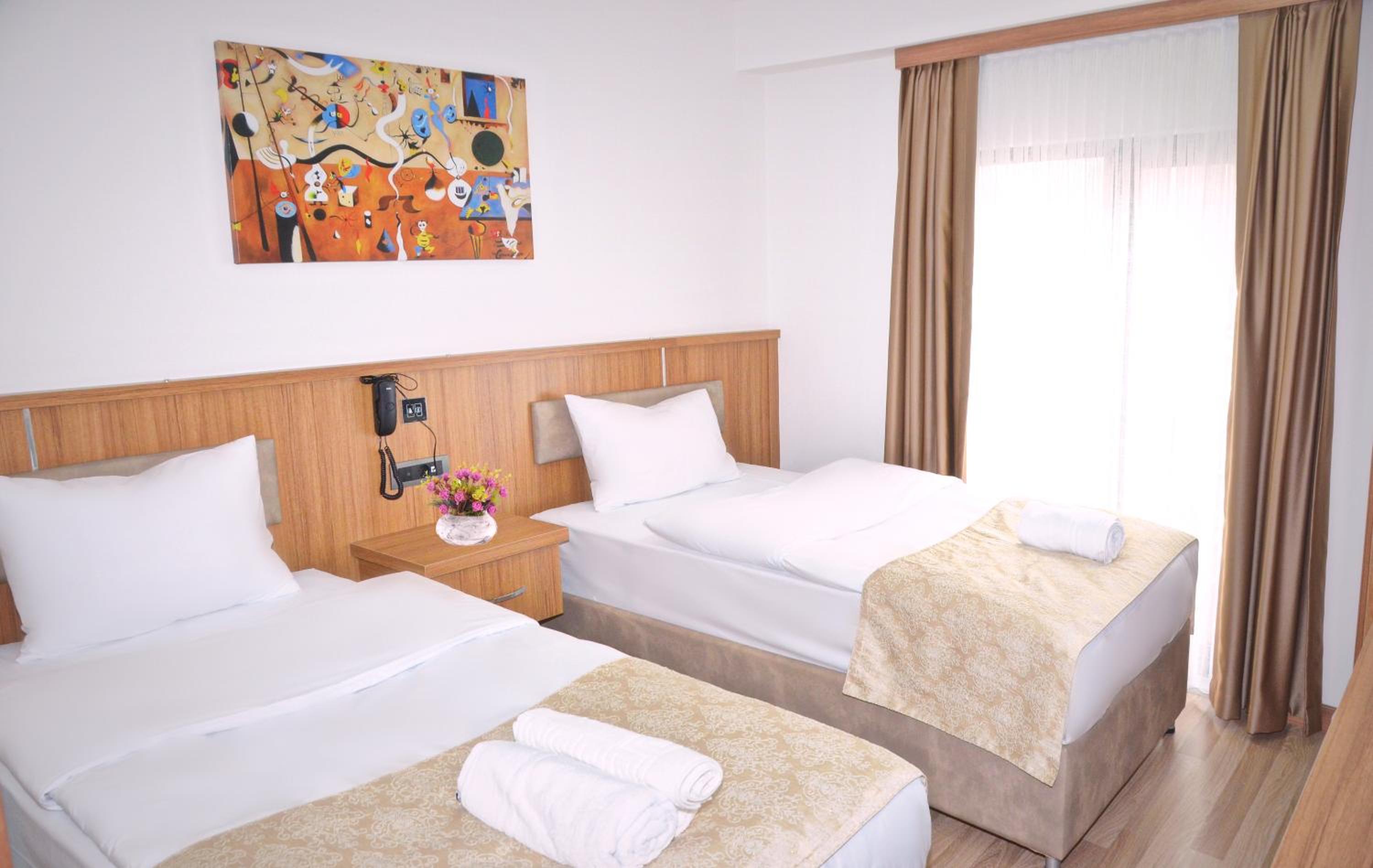 La SERA Otel - Image 25