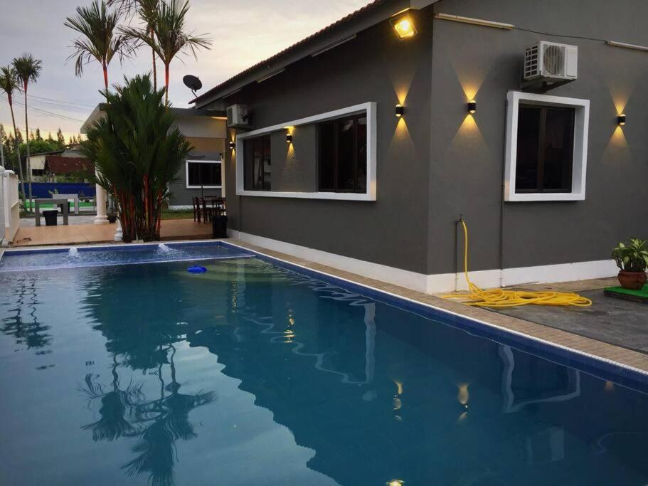 MELAKA BEACH VILLA ( B TYPE ) view 3
