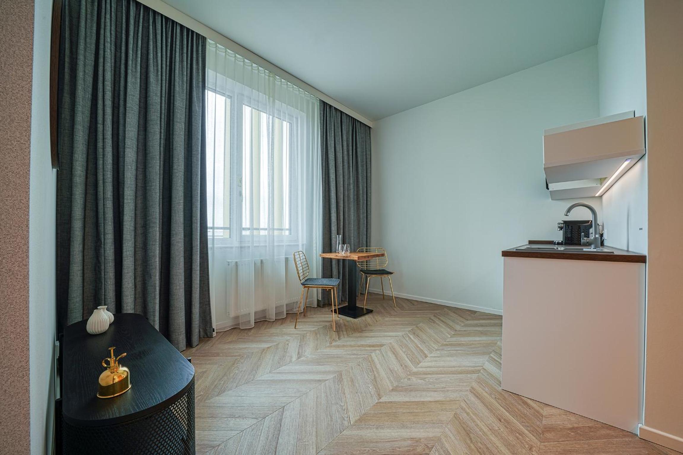 Augsburg Vacations - NinetyNine Hotel Augsburg, Trademark Collection by Wyndham - Property Image 36