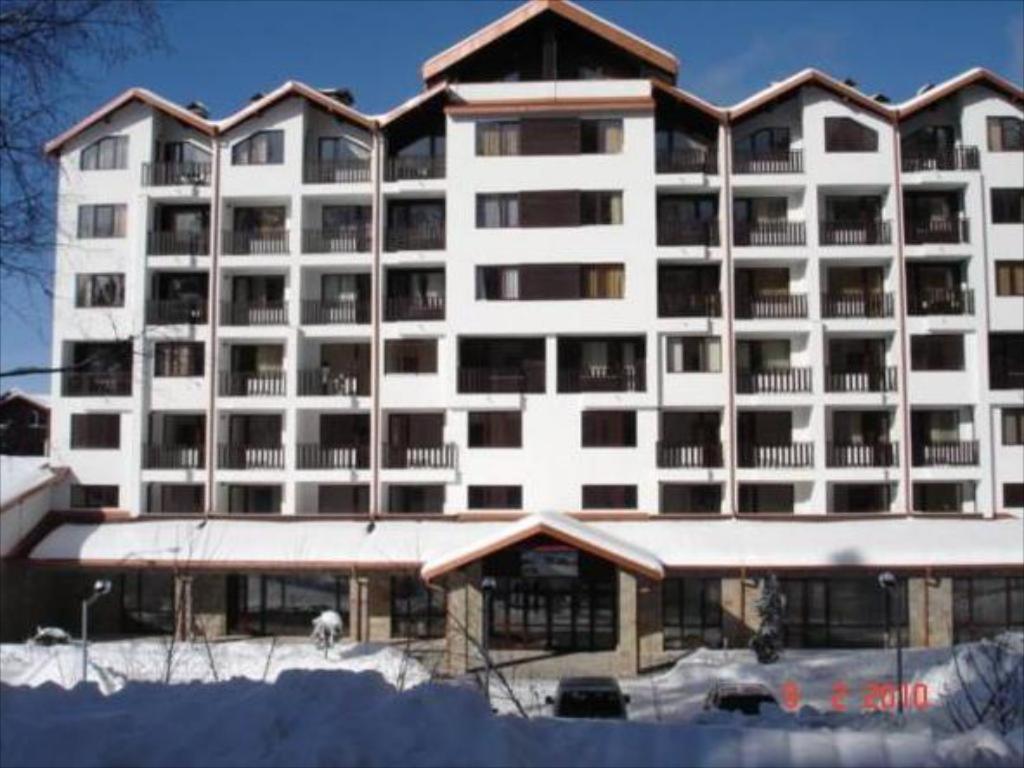 Photo 9