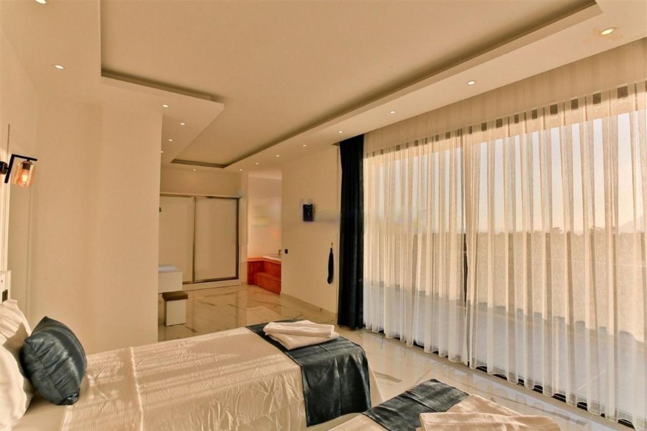 Villa Olivet-Kalkan- Huge Private Pool and lovely garden-Jakuzzies-Sauna-Turkish Hamam view 4