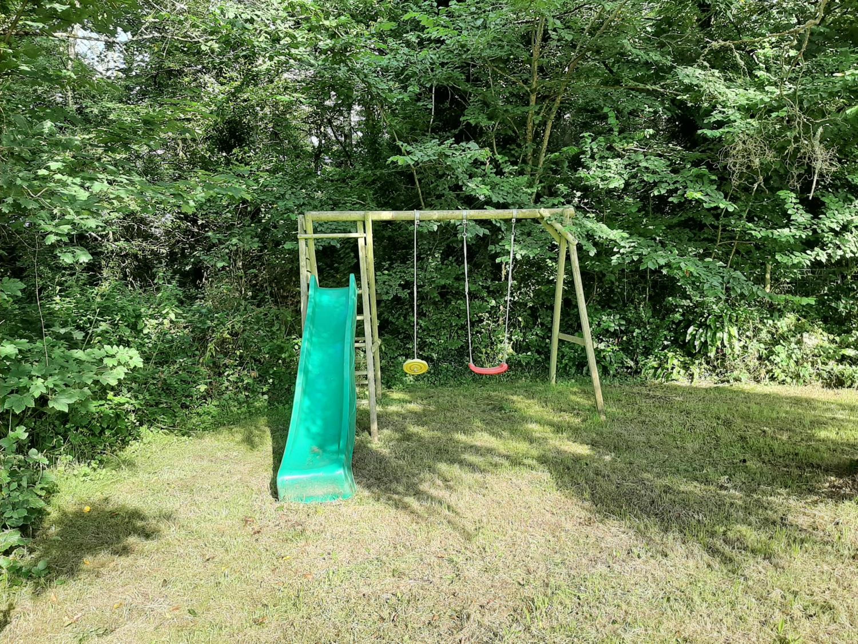 Photo 10