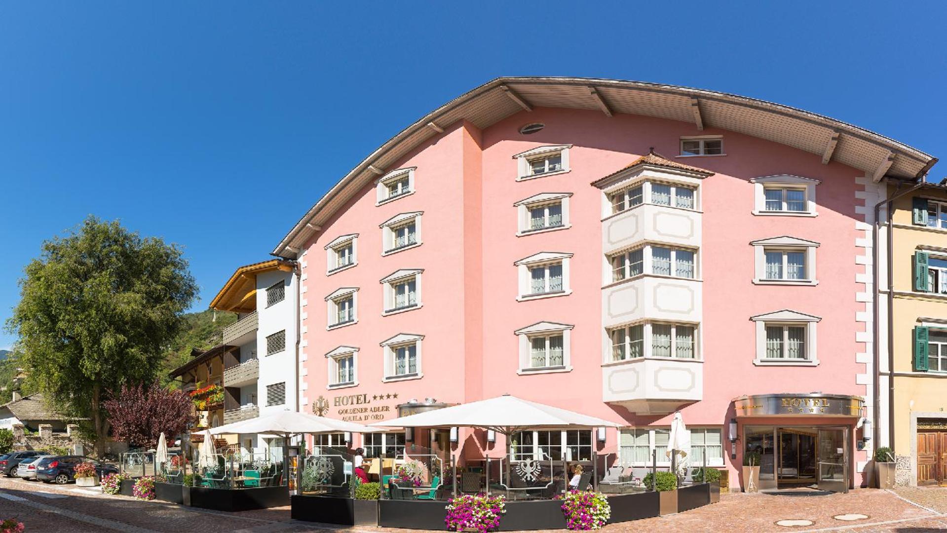 Hotel Cityhotel Goldener Adler B&B - Image 1