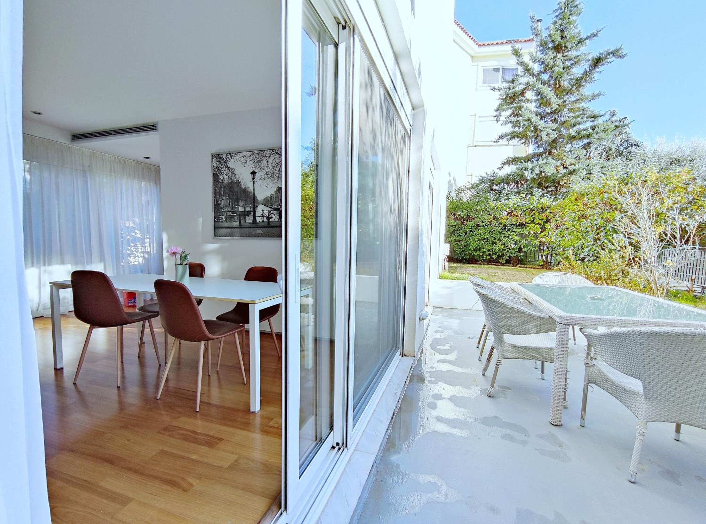 Verde Apartments