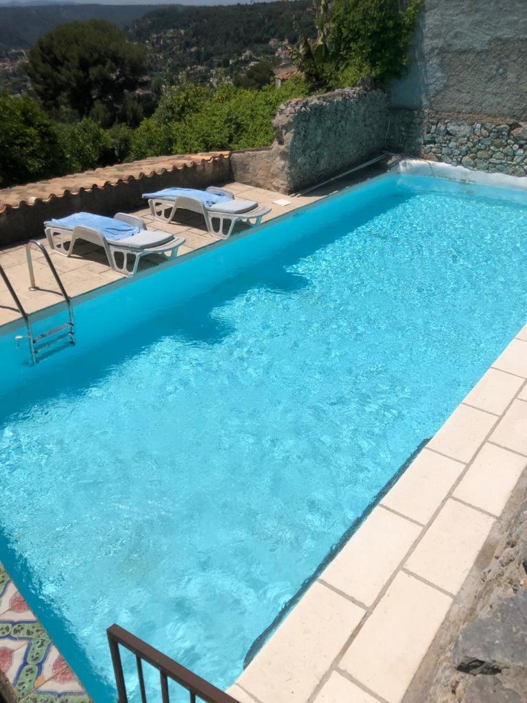 La Petite Maison view 2