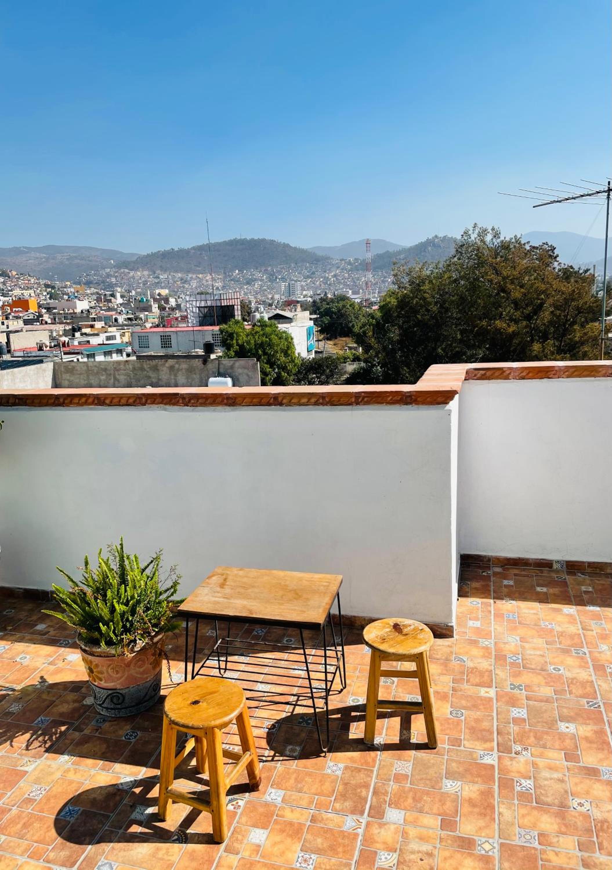 Hostal Makea Pachuca view 2